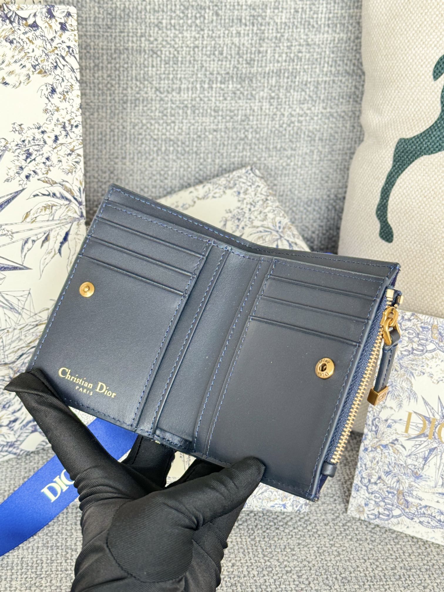 Dior 30 Montaigne Dahlia Wallet（S2197UTZQ-M928）