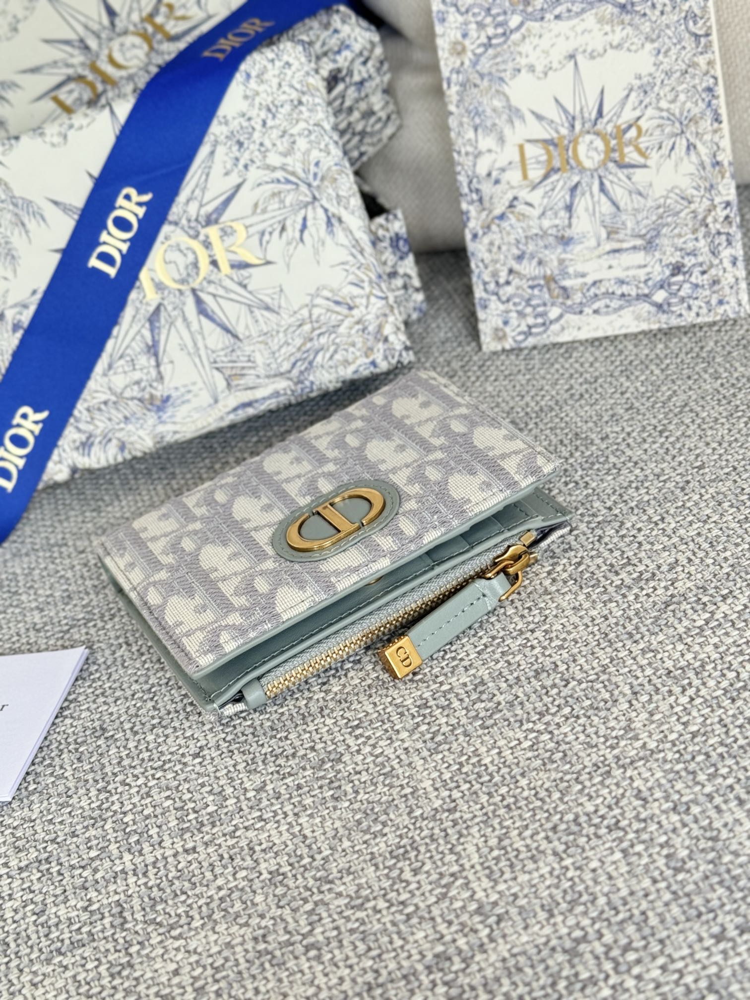 Dior 30 Montaigne Dahlia Wallet（S2197UTZQ-M928）