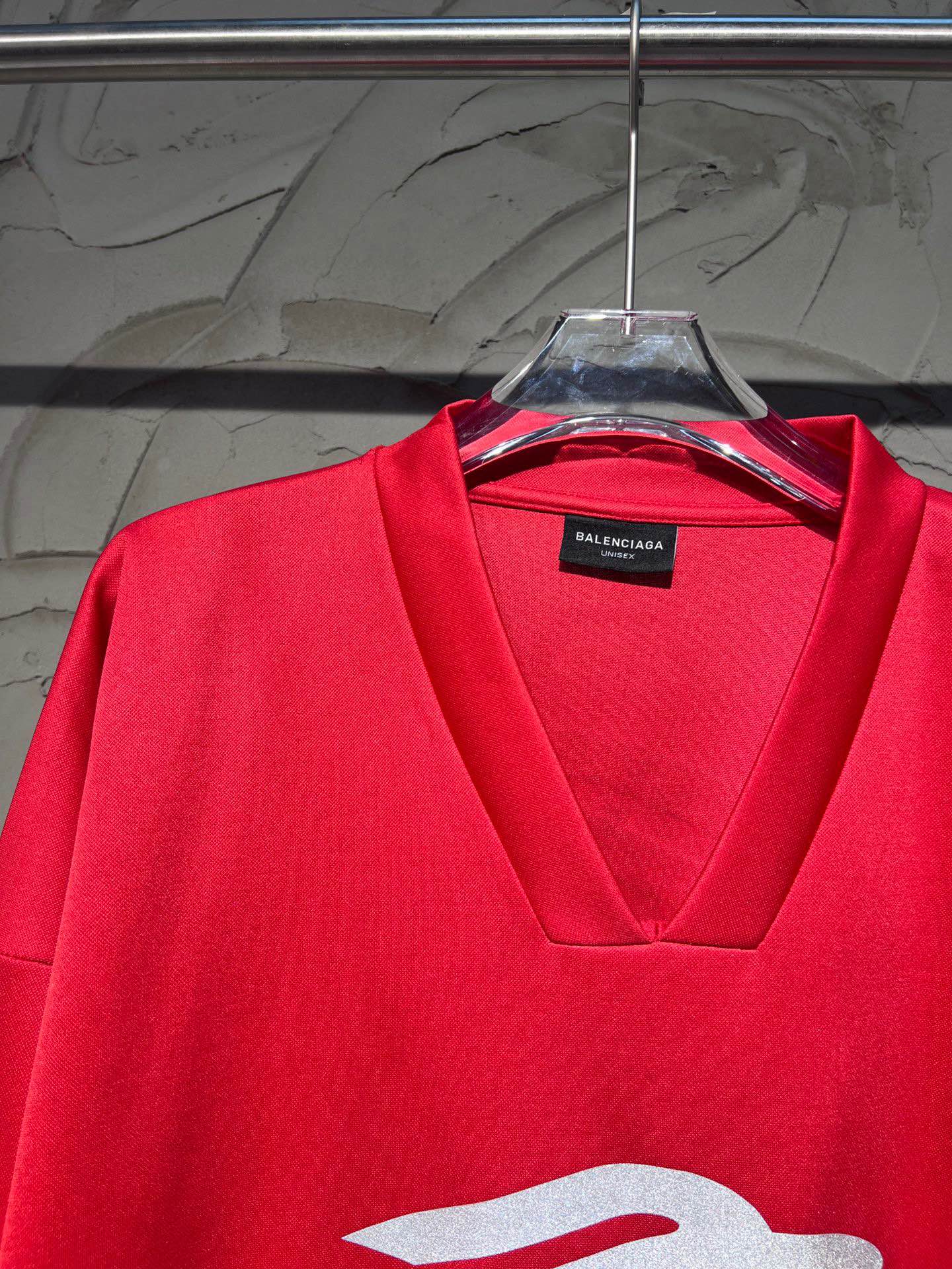 BALENCIAGA  3b Sports Icon Ski Long Sleeve T-Shirt Large Fit in Black（779988TPVQ51000）