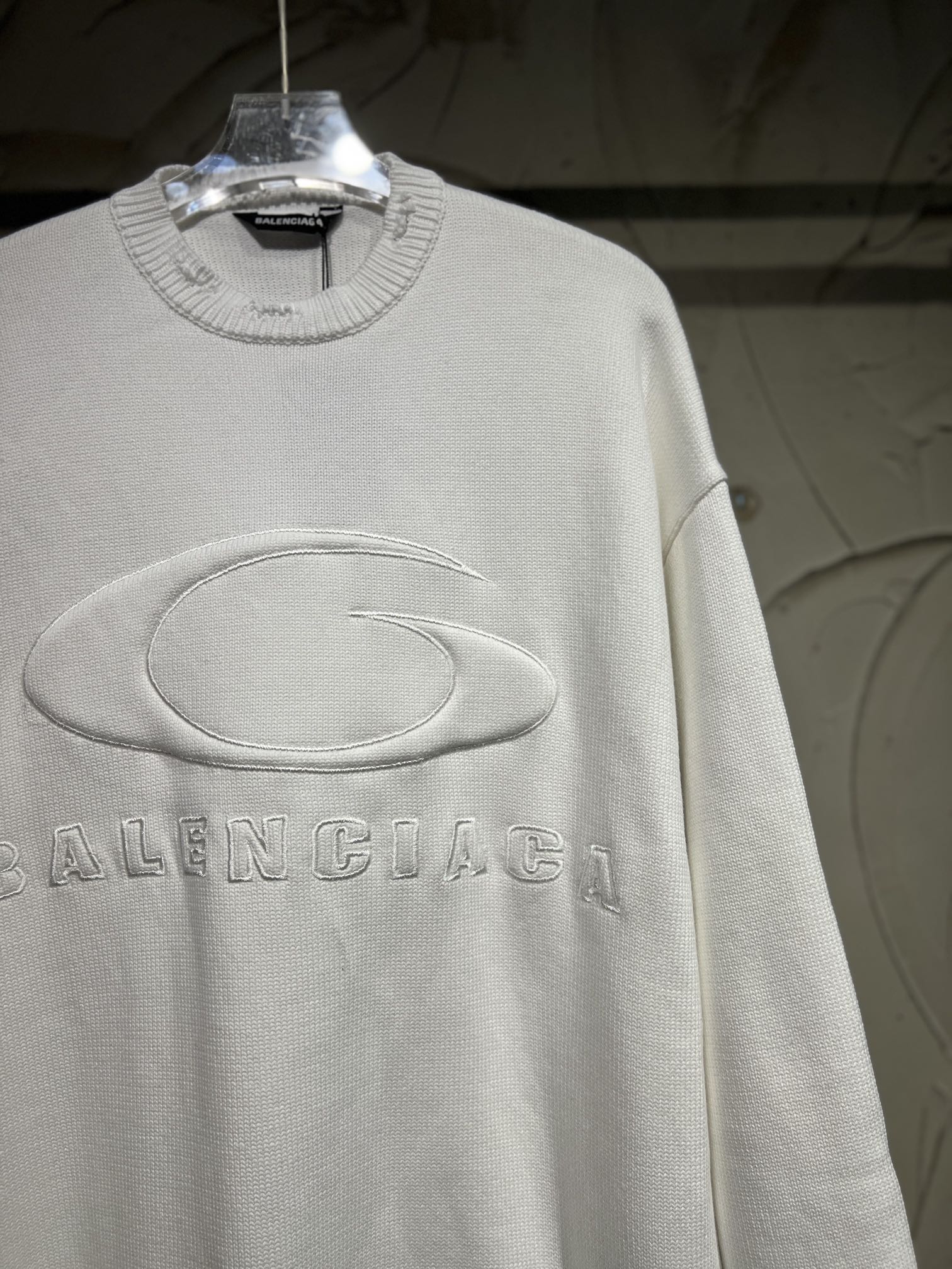 BALENCIAGA Crewneck Sweater Knitted Sweater (809099T33381300）