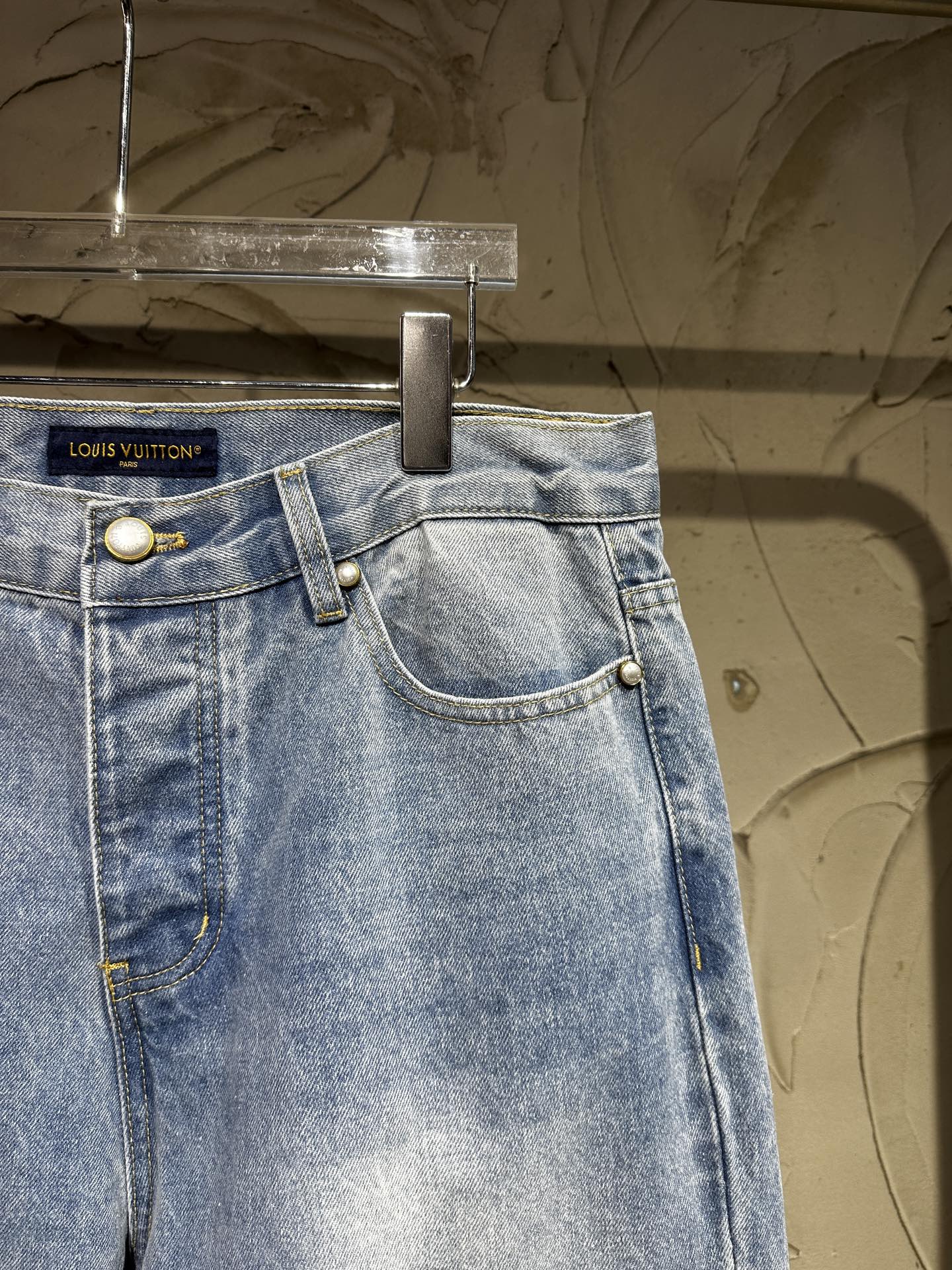 Louis Vuitton Skate fit denim pants（1AGIXM）