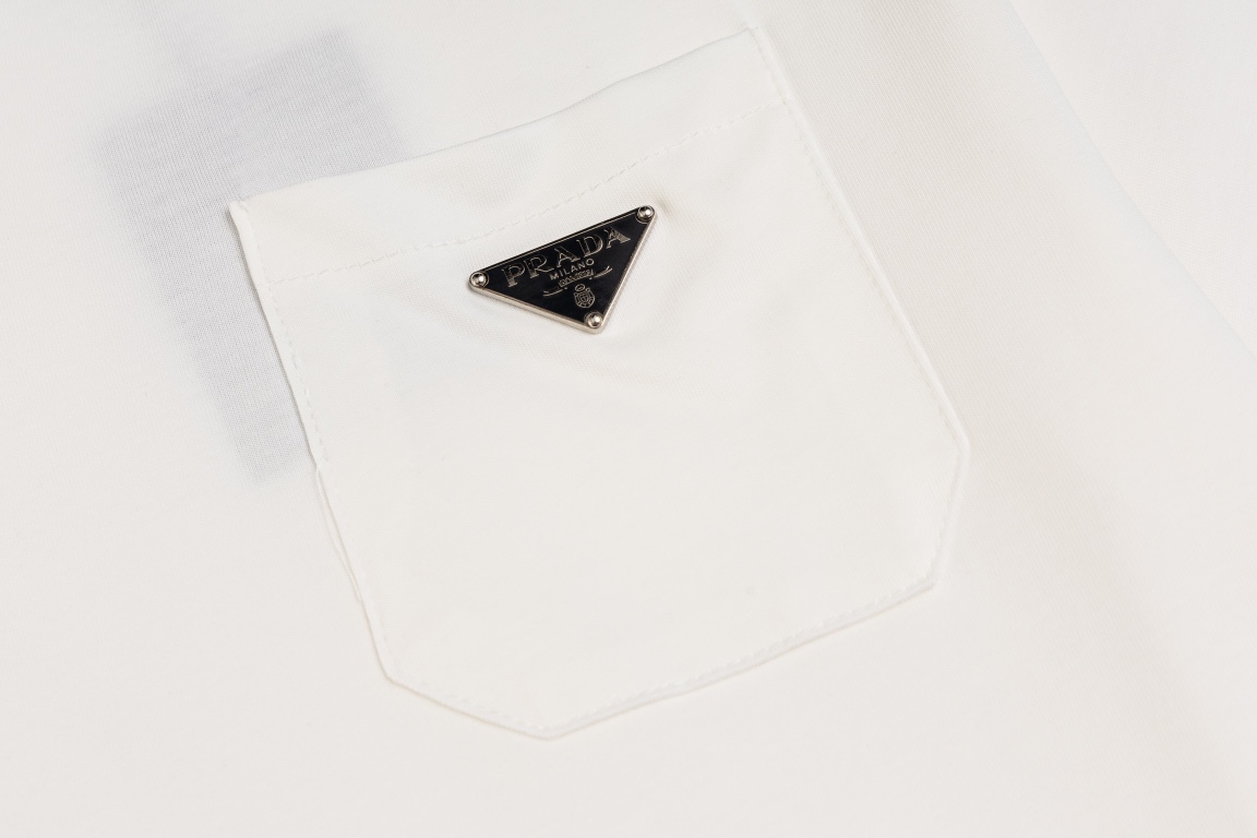Prada Jersey T-Shirt With Enameled Metal Triangle Logo White (3515B-10UP-F0009-S-231）