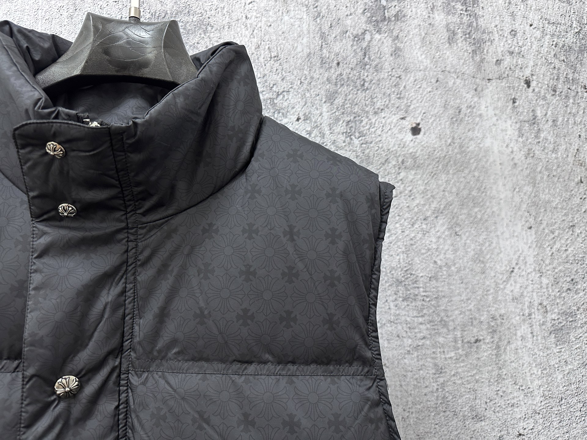 Chrome Hearts down vest (CH-YR001）