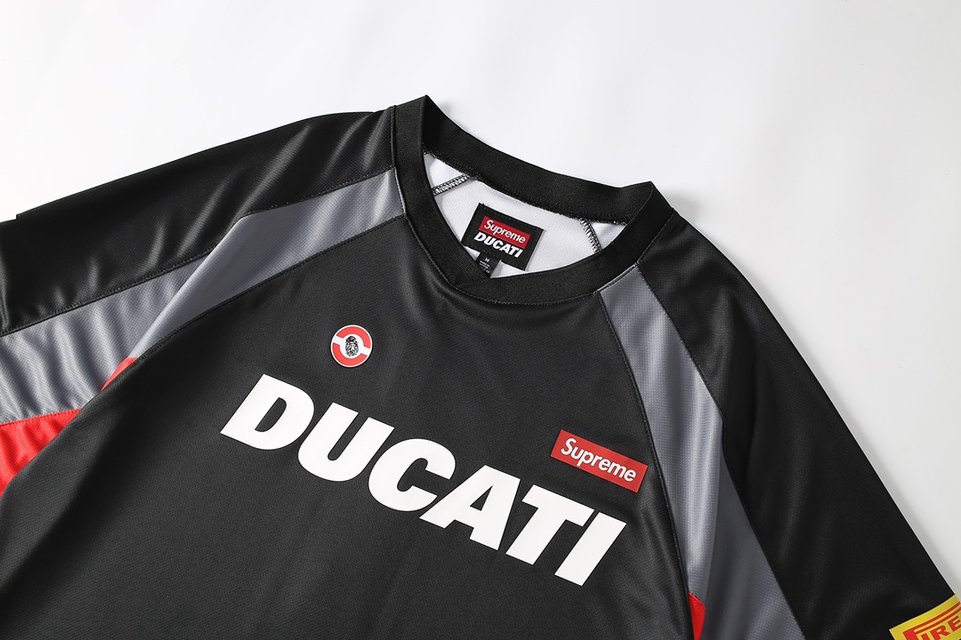 Supreme x DUCATI Soccer Jersey (SUP-SS24-274）