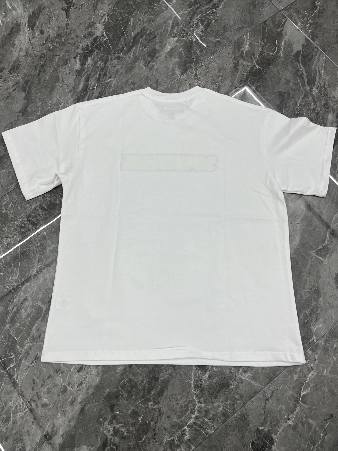 Supreme Satin Applique S/S Top "Black"（SUP-SS25-WEEK1-022）