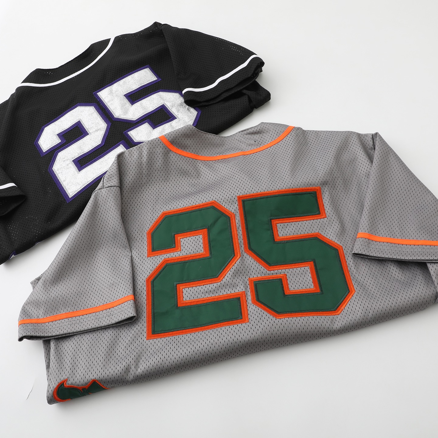 Supreme Old English Baseball Jersey（SUP-SS25-146）