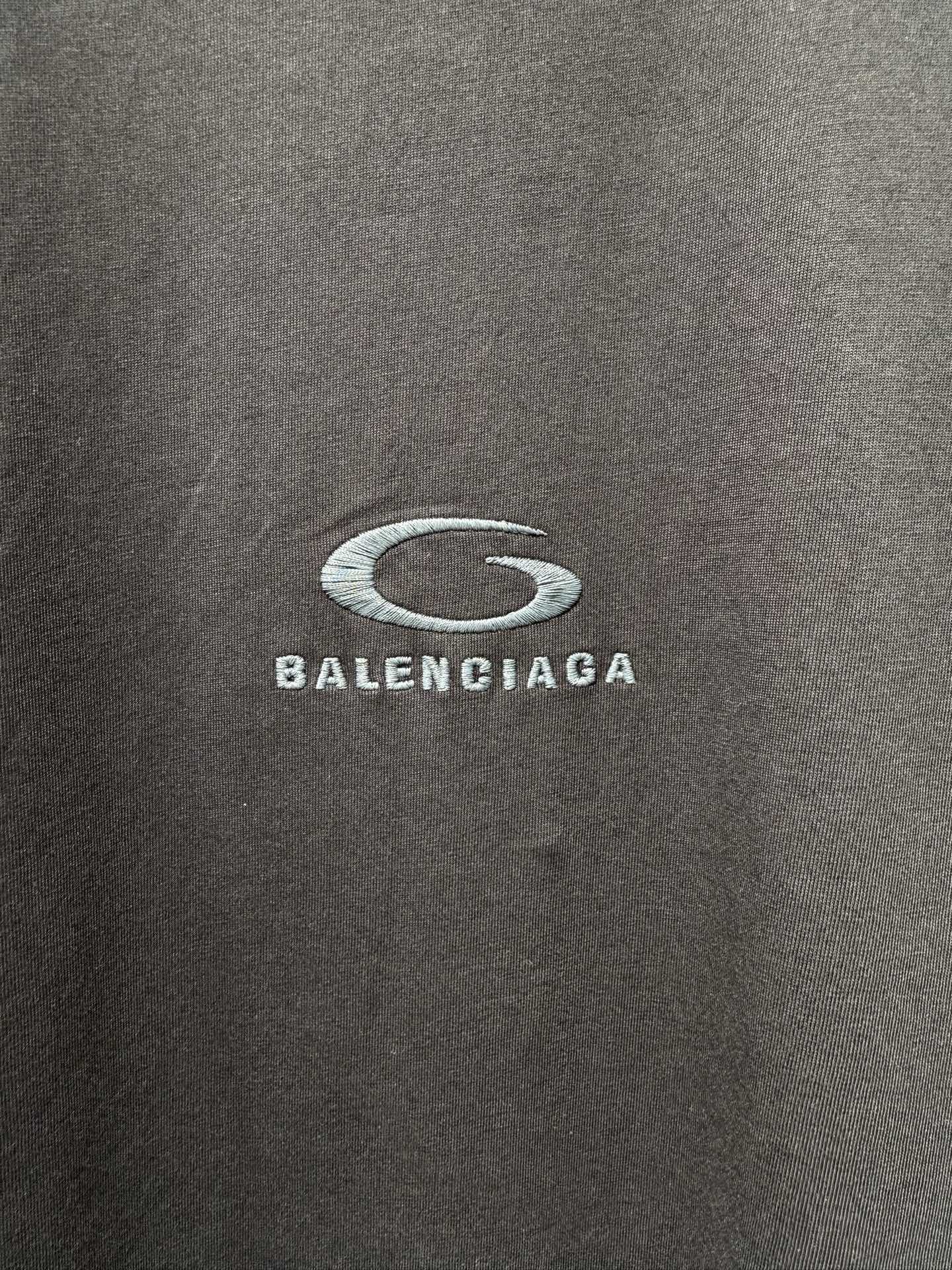 Balenciaga Men's Loop Sports Icon Oversized T-shirt in Black Faded (850345TTVH91041）