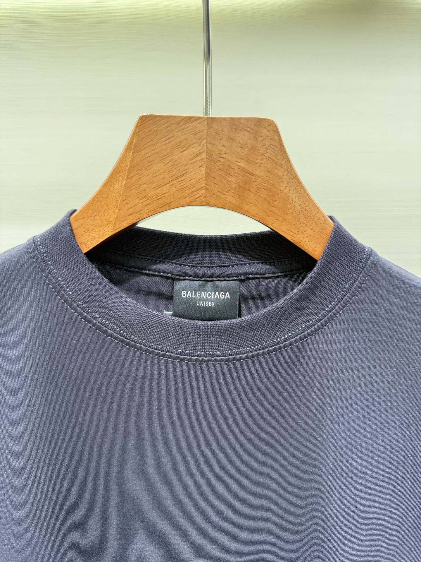 Balenciaga Men's Loop Sports Icon Oversized T-shirt in Black Faded (850345TTVH91041）