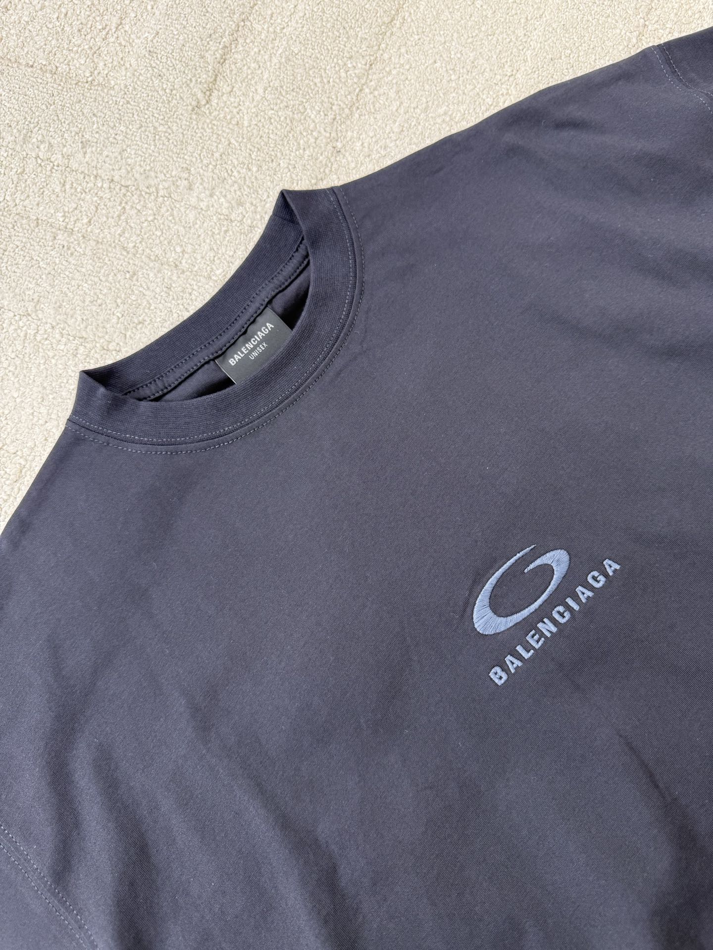 Balenciaga Men's Loop Sports Icon Oversized T-shirt in Black Faded (850345TTVH91041）