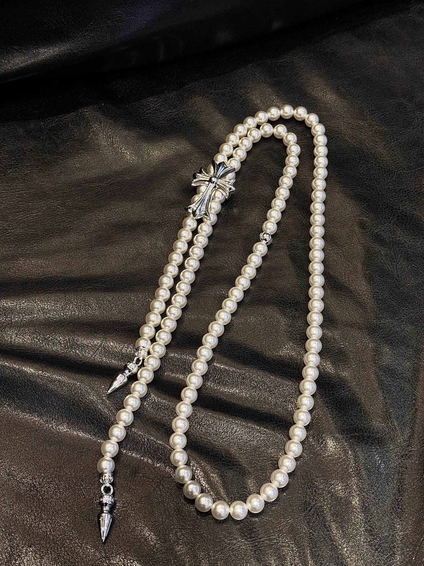 Chrome Hearts xmikimoto co-branded cross bullet tassel earrings（CHROME HEARTS 351）