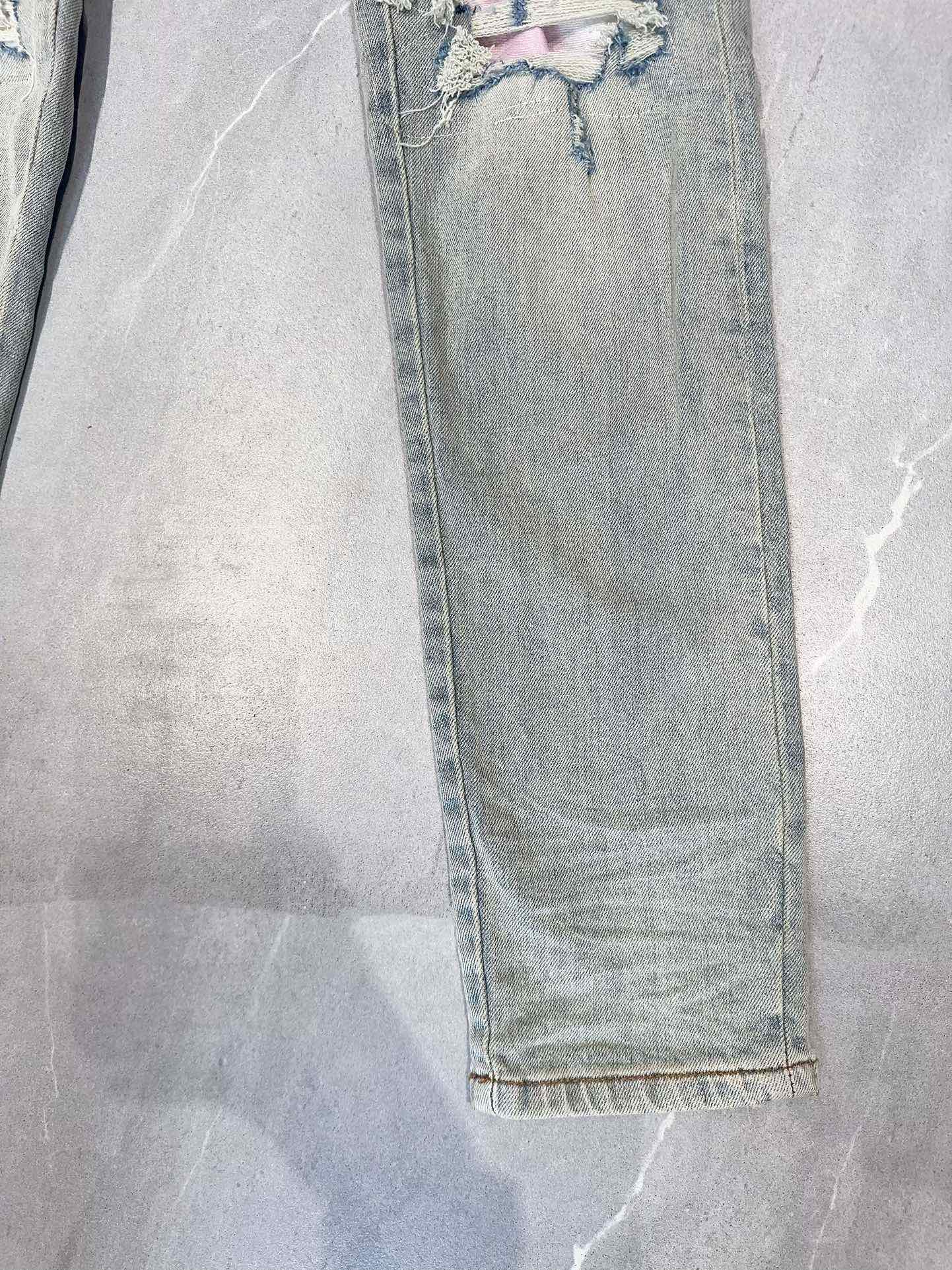 Amiri Stone Indigo Jeans (SS23MDS002765）