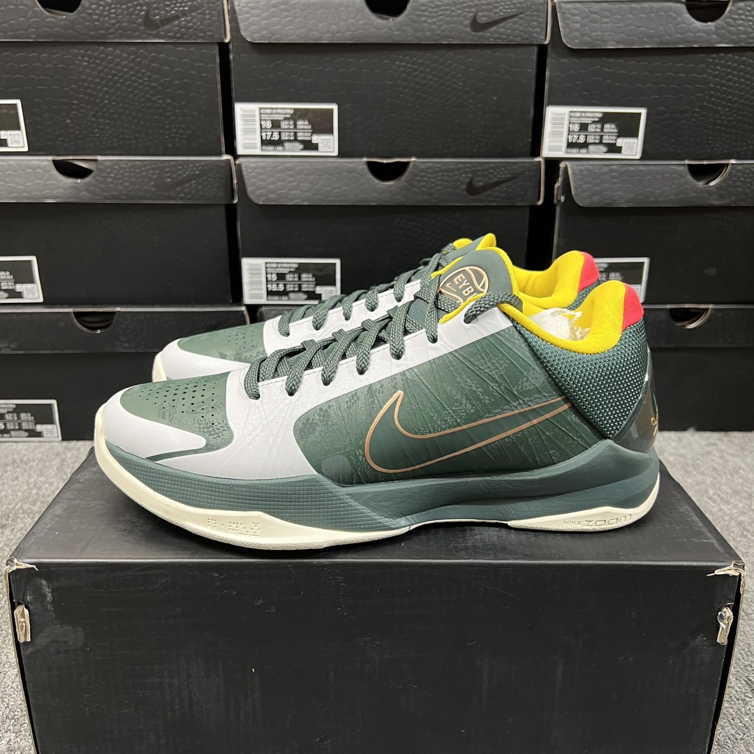 ナイキ コービー(Nike Kobe) – JOJOKICKS