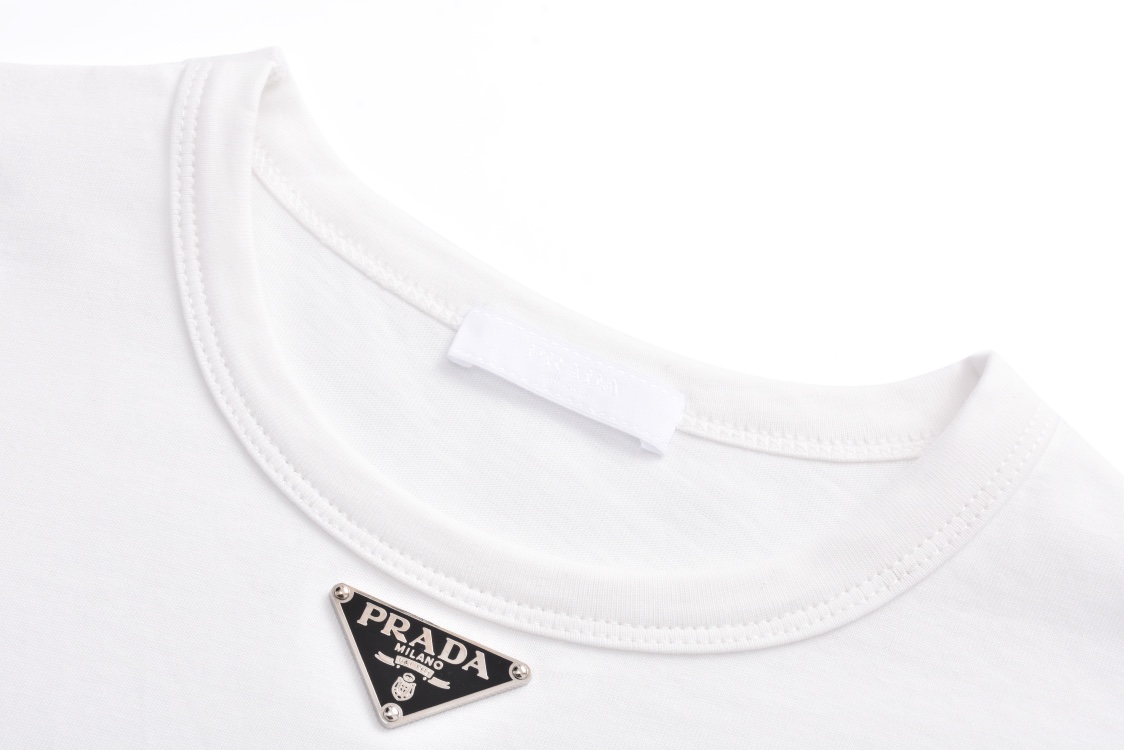 Prada Black Cotton T-shirt（UJN824-11ZM-F0002-S-222）