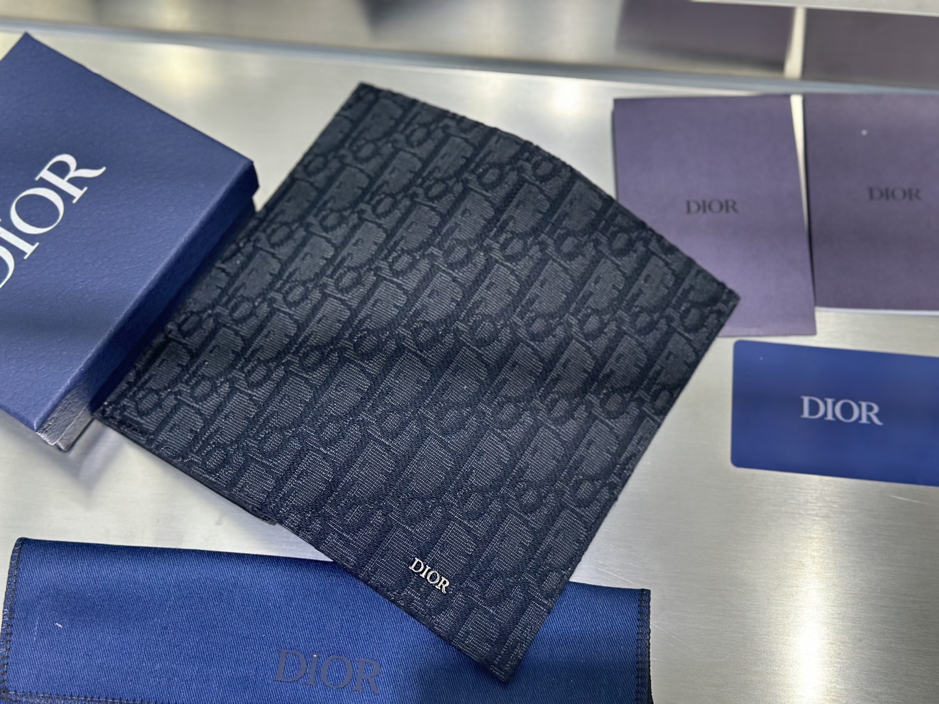 Dior Vertical Continental Wallet 2OBBC002YSE OBLIQUE（2OBBC002YSE-H03E）