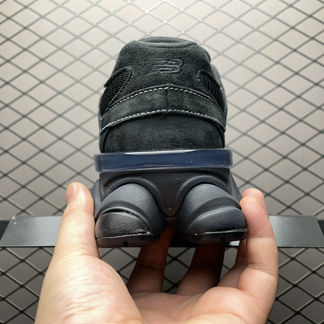 New Balance 9060 "Triple Black" (U9060BPM)