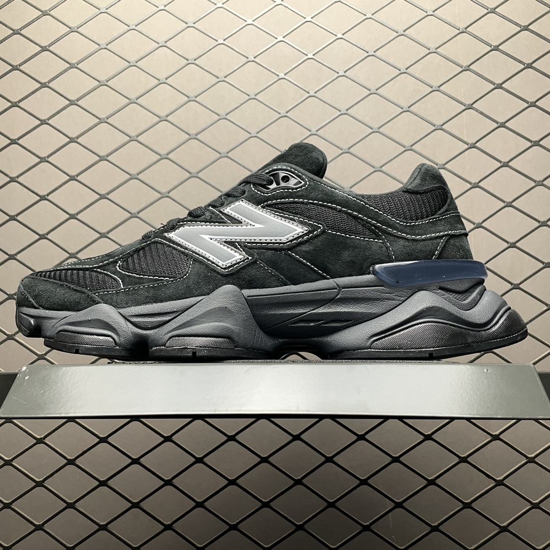 New Balance 9060 "Triple Black" (U9060BPM)