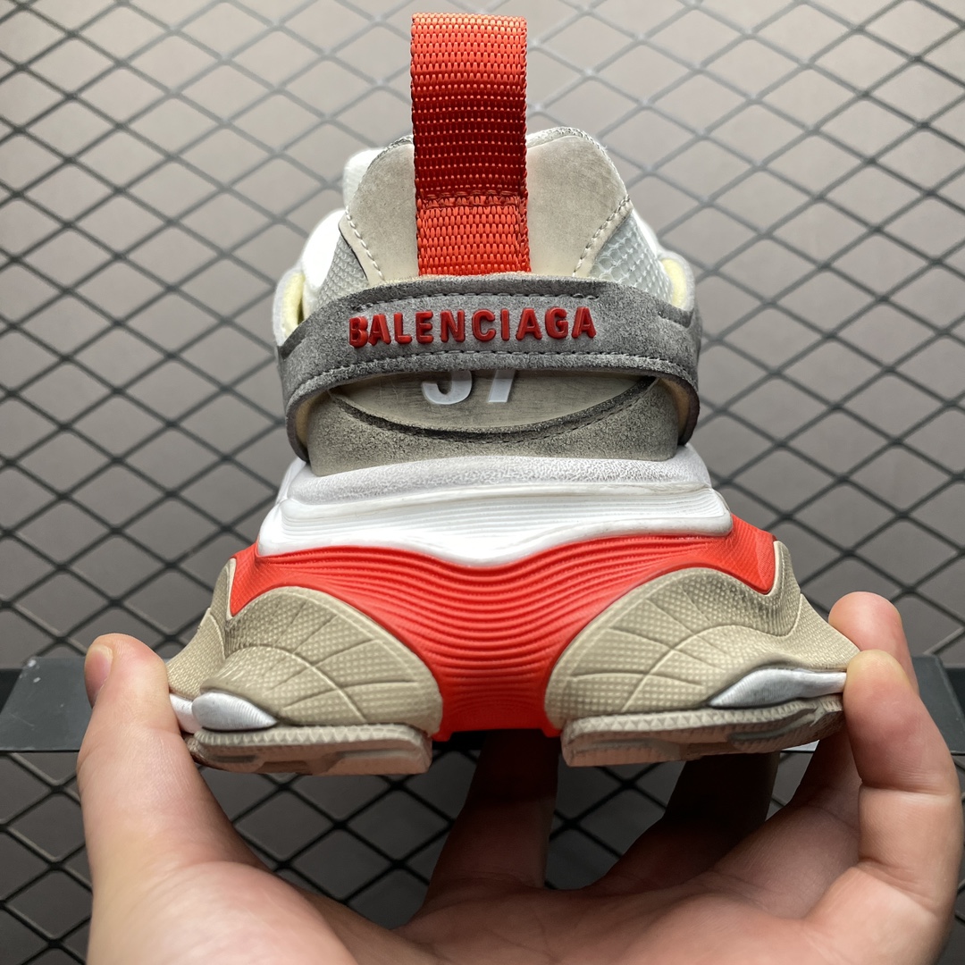 BALENCIAGA Cargo Sneaker "Beige/Grey/Red"（785754W2MV12160）