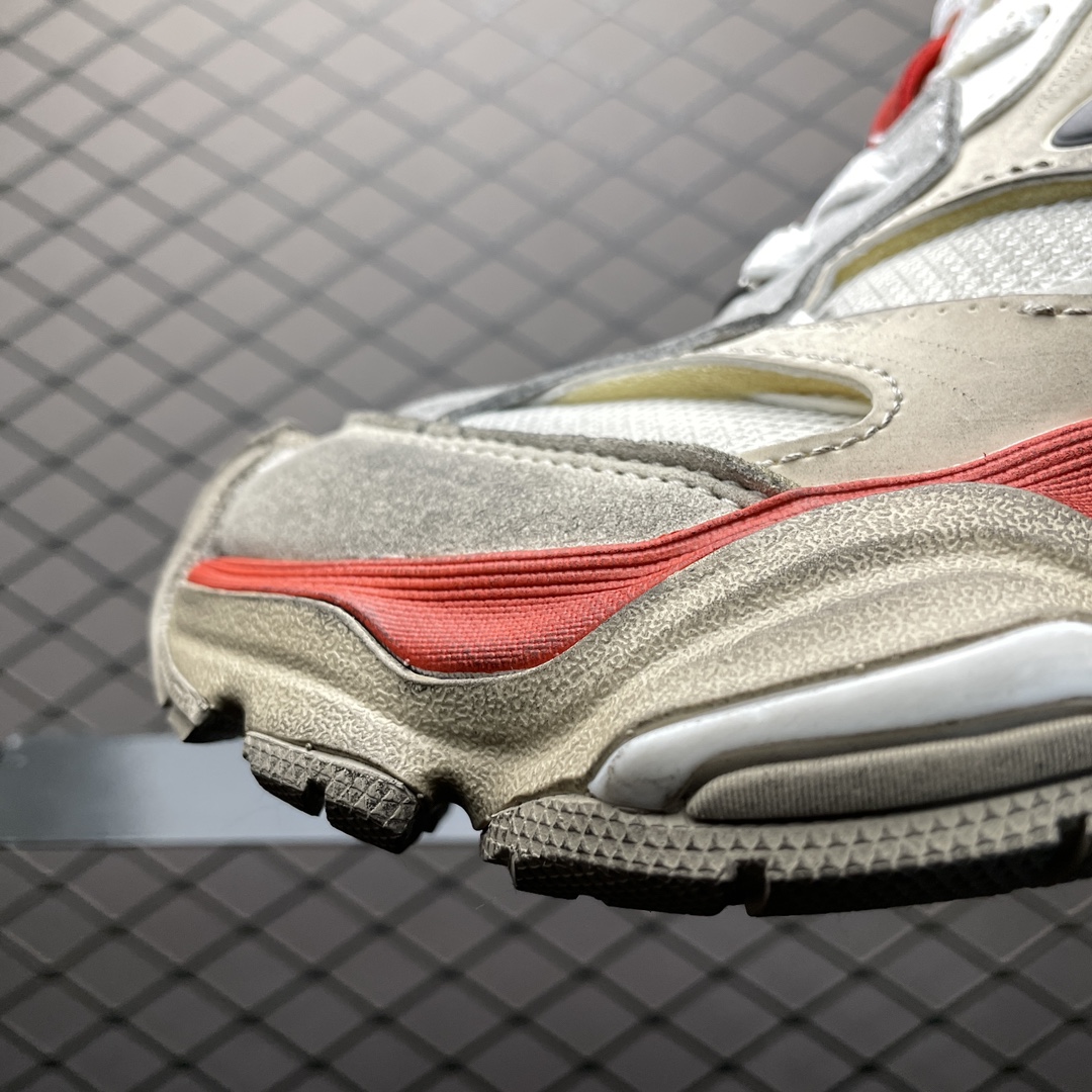 BALENCIAGA Cargo Sneaker "Beige/Grey/Red"（785754W2MV12160）