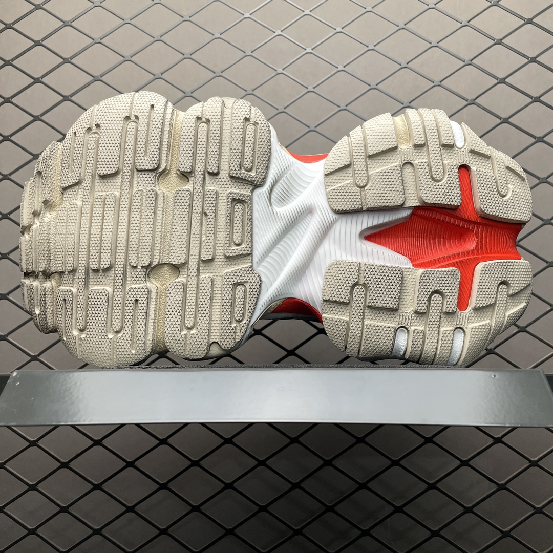 BALENCIAGA Cargo Sneaker "Beige/Grey/Red"（785754W2MV12160）