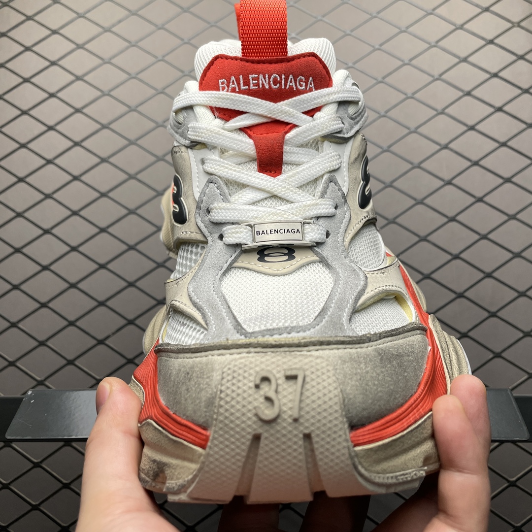 BALENCIAGA Cargo Sneaker "Beige/Grey/Red"（785754W2MV12160）
