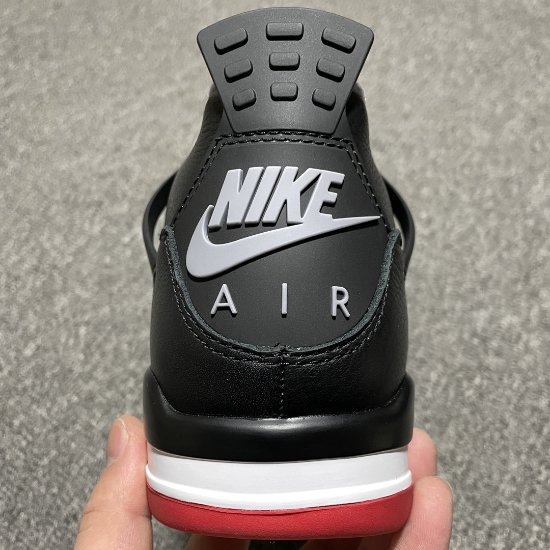 【SALE】Nike Air Jordan 4 Retro "Bred Reimagined" (FV5029-006)