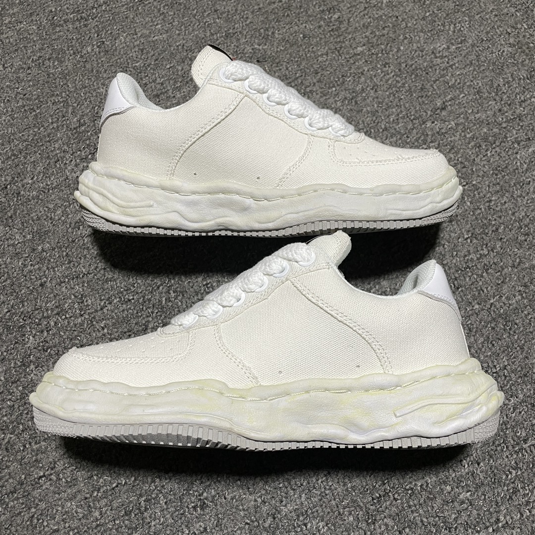 Maison Mihara Yasuhiro Wayne OG Sole Washed Canvas Low (A08FW708) 