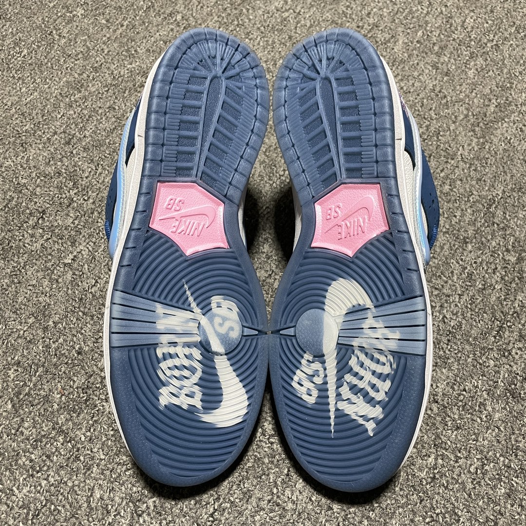 Born x Raised × Nike SB Dunk Low Pro QS "One Block At a Time"(FN7819-400)