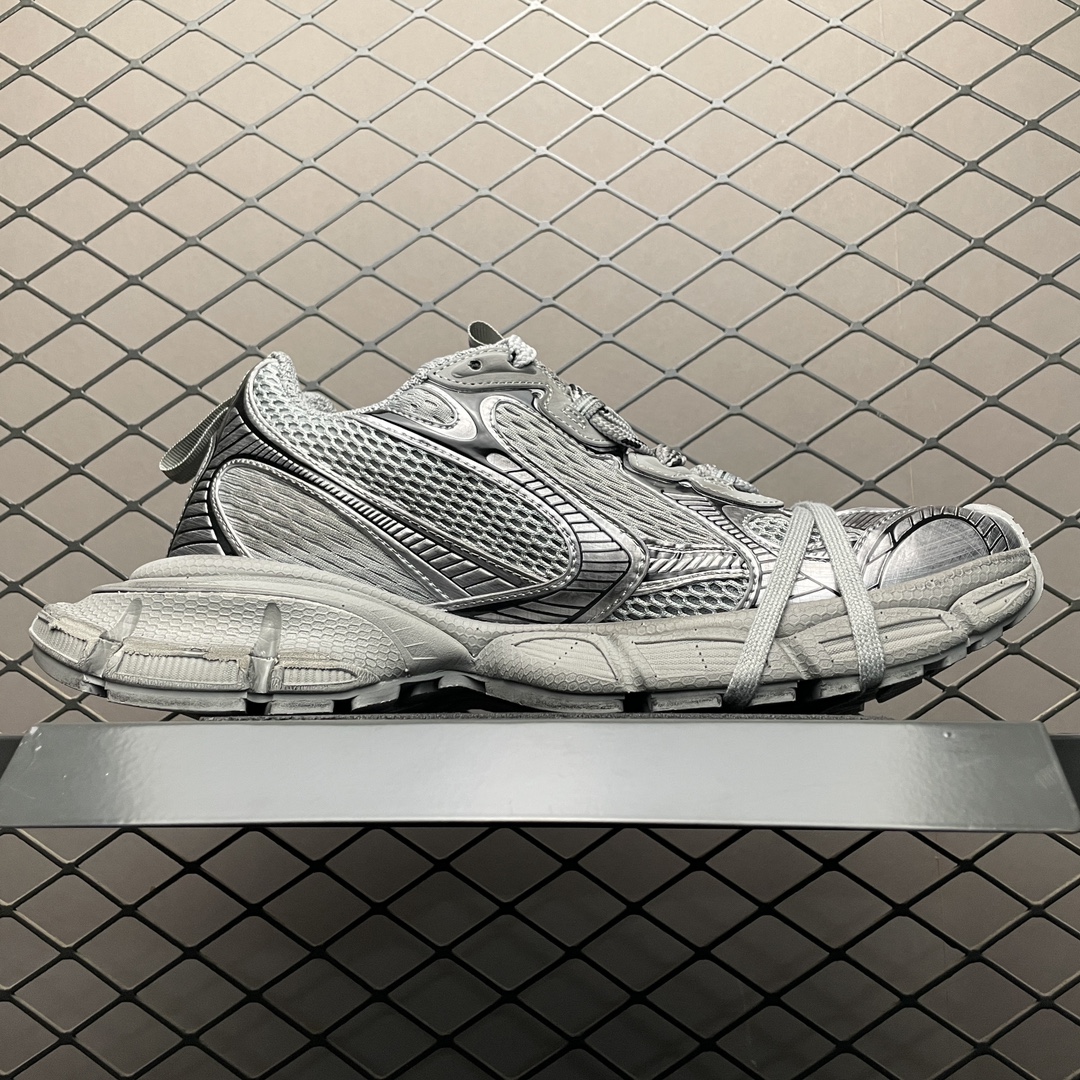BALENCIAGA 3XL Sneakers in Grey/Black（734731W3XL11210）