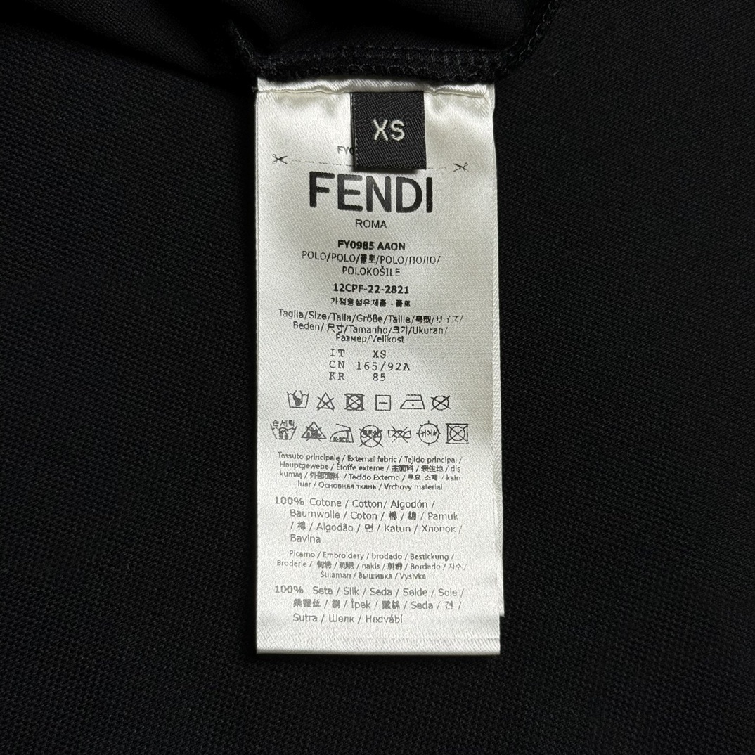 Burberry Cotton T-shirt（80837281）