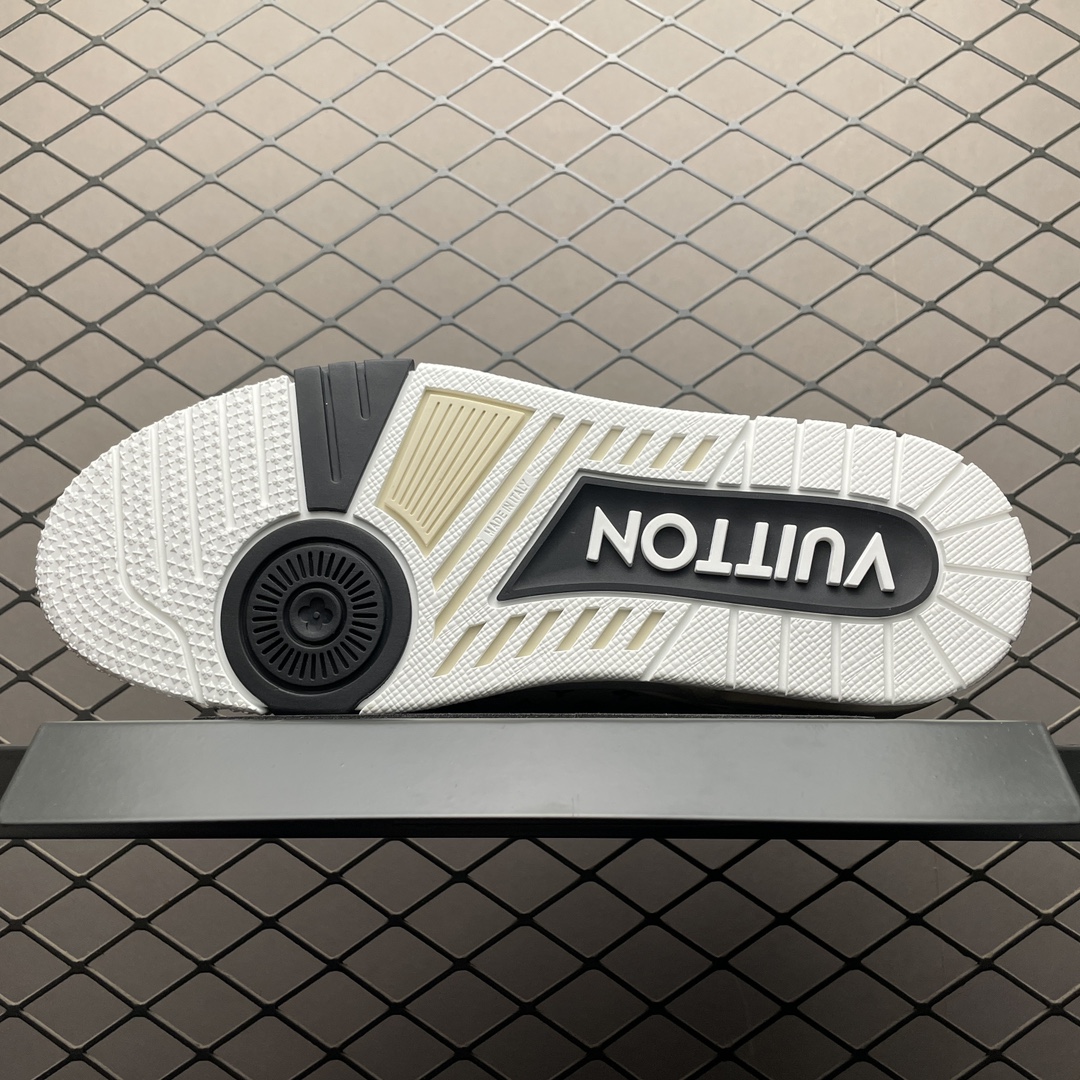 Tyler The Creator × Louis Vuitton LV Trainer Sneaker "Beige"（1ACXBG)