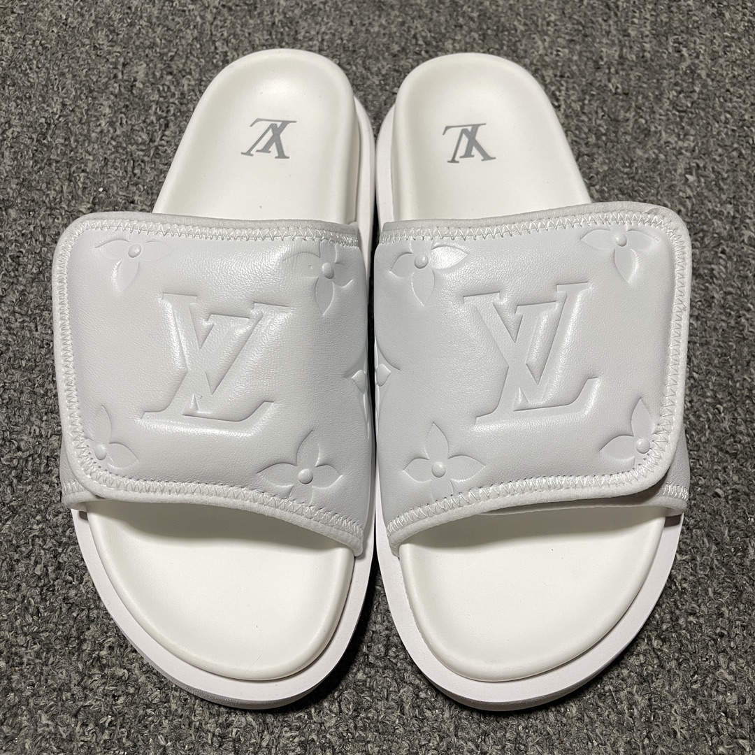 Louis Vuitton Slides（1AA7RF）