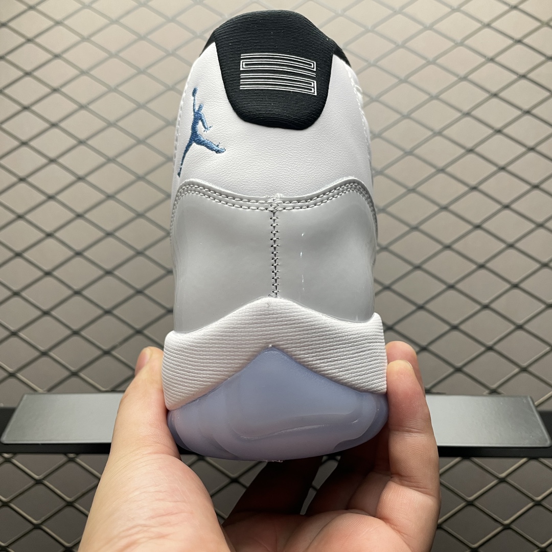Nike Air Jordan 11 Retro "White/Legend Blue"（CT8012-104）