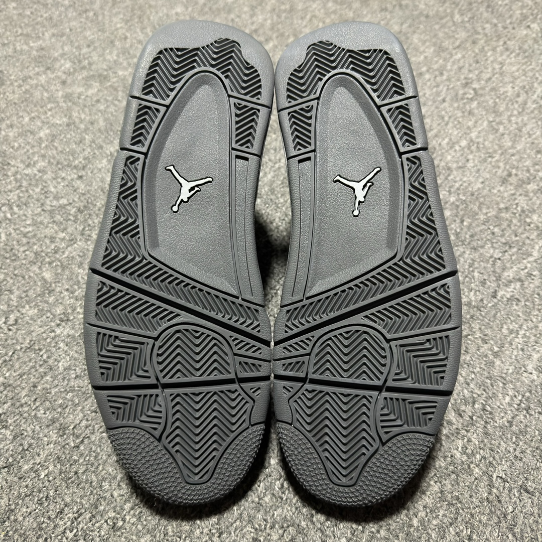 Nike Air Jordan 4 Retro SE "Wet Cement"（FQ7928-001）