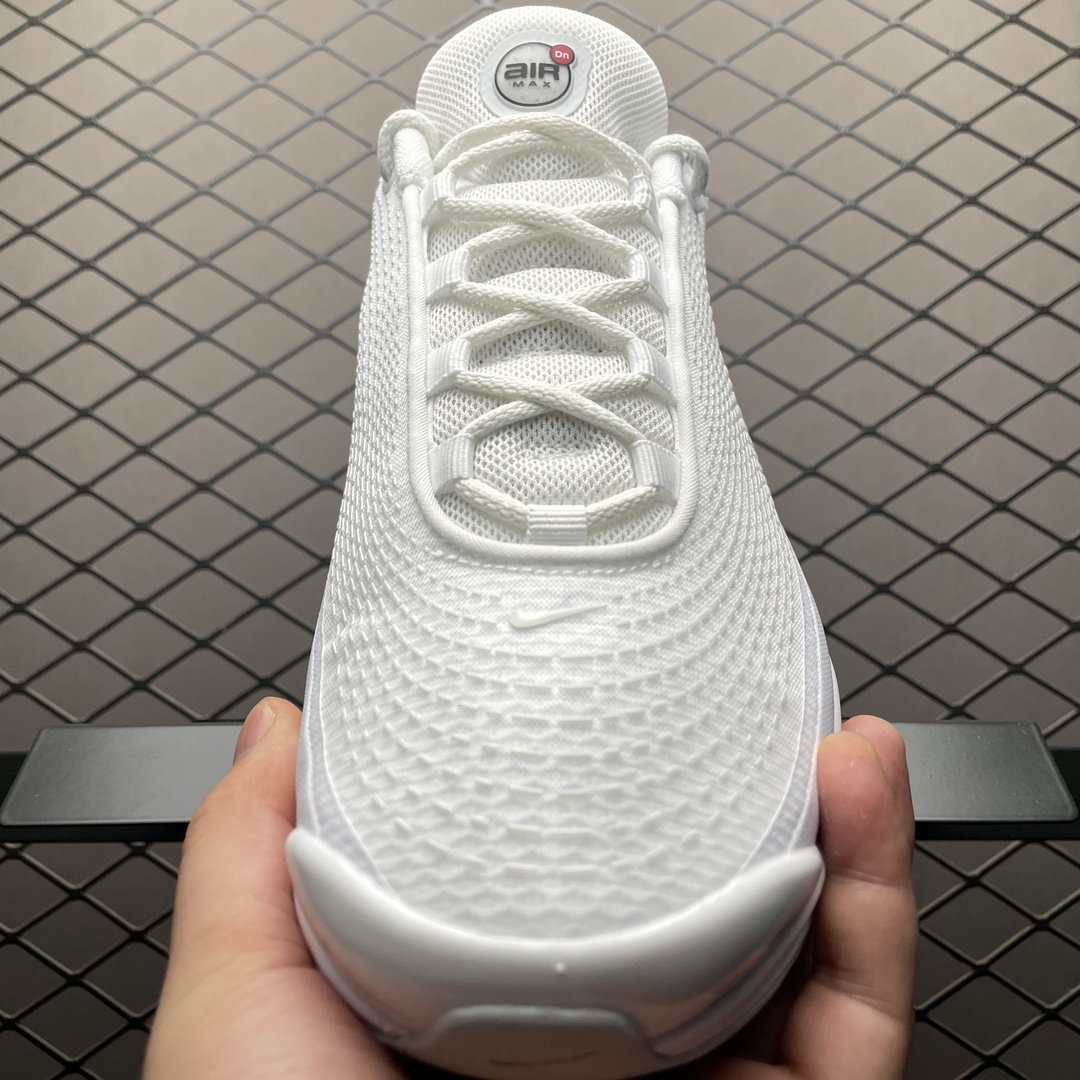 Nike GS Air Max DN "White/Metallic Silver"（FB8987-100/DV3337-101）