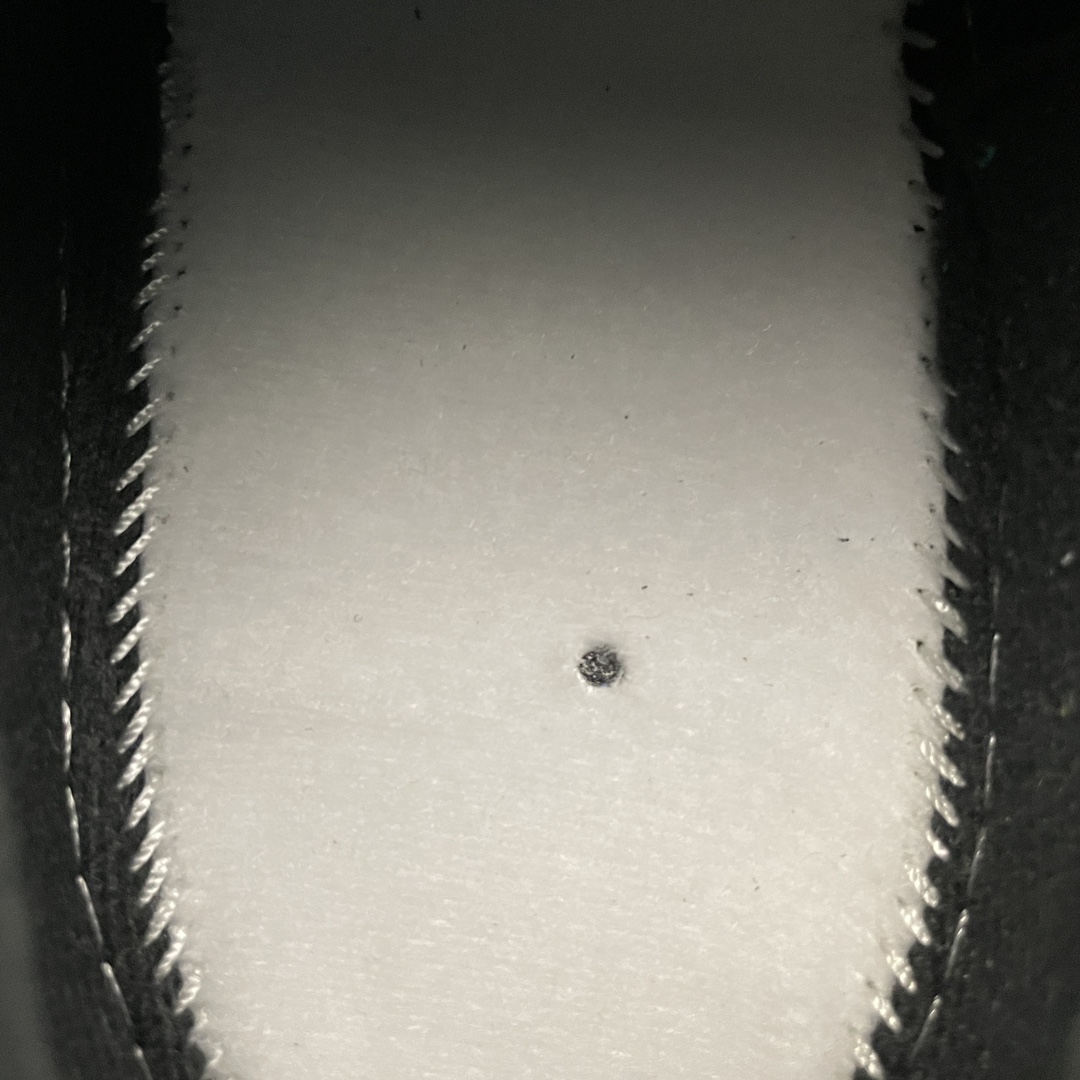 Nike Air Jordan 4 RM "Black/White"（FQ7939-004）