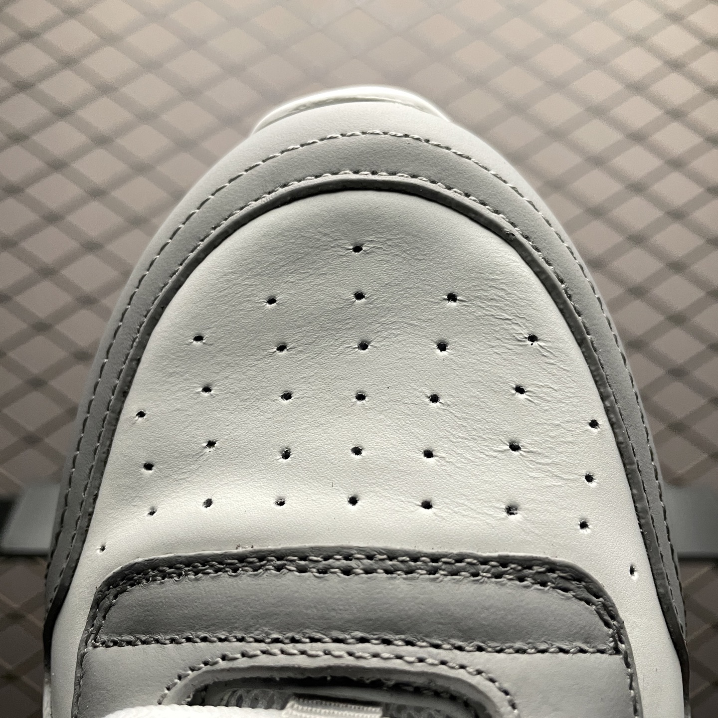 DIOR B25 Runner Sneaker 'Grey' 3SN299ZIR_H165DIOR B25 （3SN299ZIR_H165）