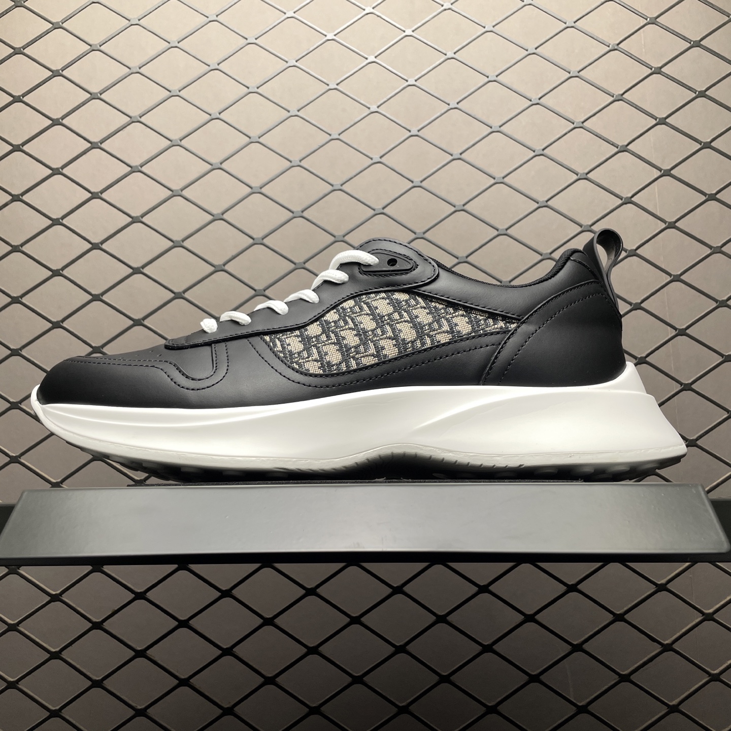 DIOR B25 Runner Sneaker 'Black' 3SN299ZIR_H965（3SN299ZIR_H965）