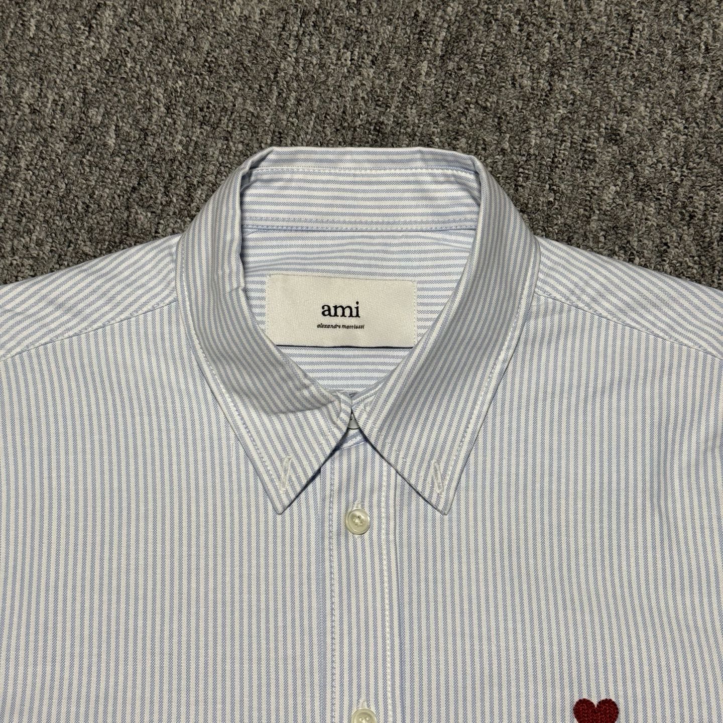 AMI Striped small heart logo shirt（BFHSH113-445）