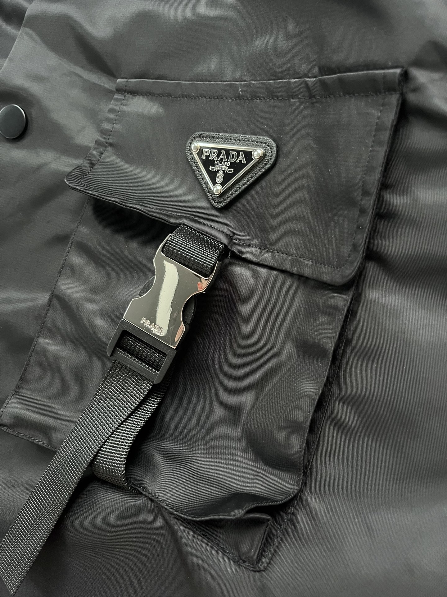 Prada Black Re-nylon Shirt (SC548-1WQ8-F0002-S-212）