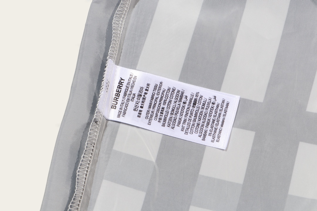 Burberry Martin Shorts Black Multi（80556751）