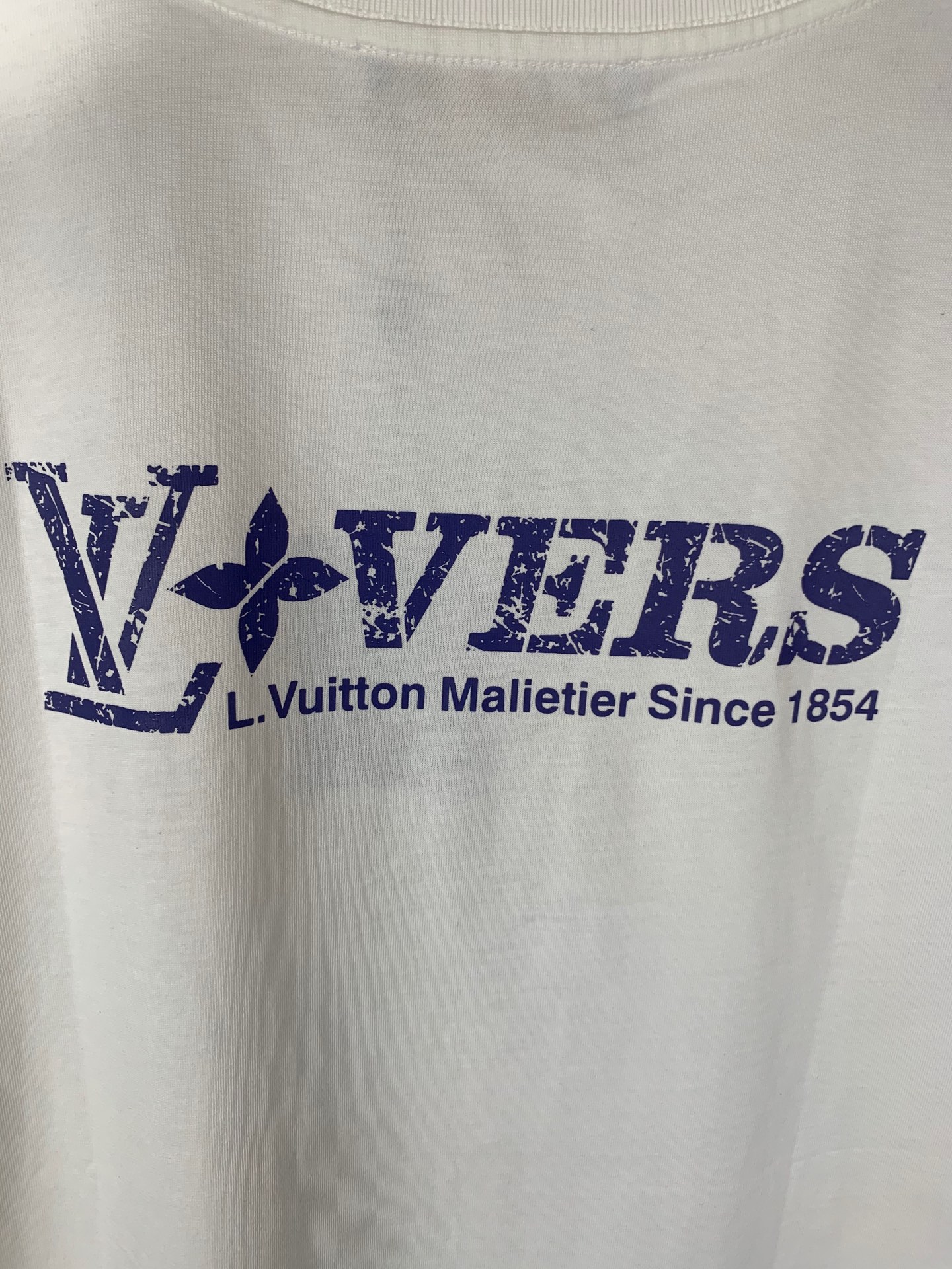 Louis Vuitton Embellished graphic cotton T-shirt（1AHCKM）