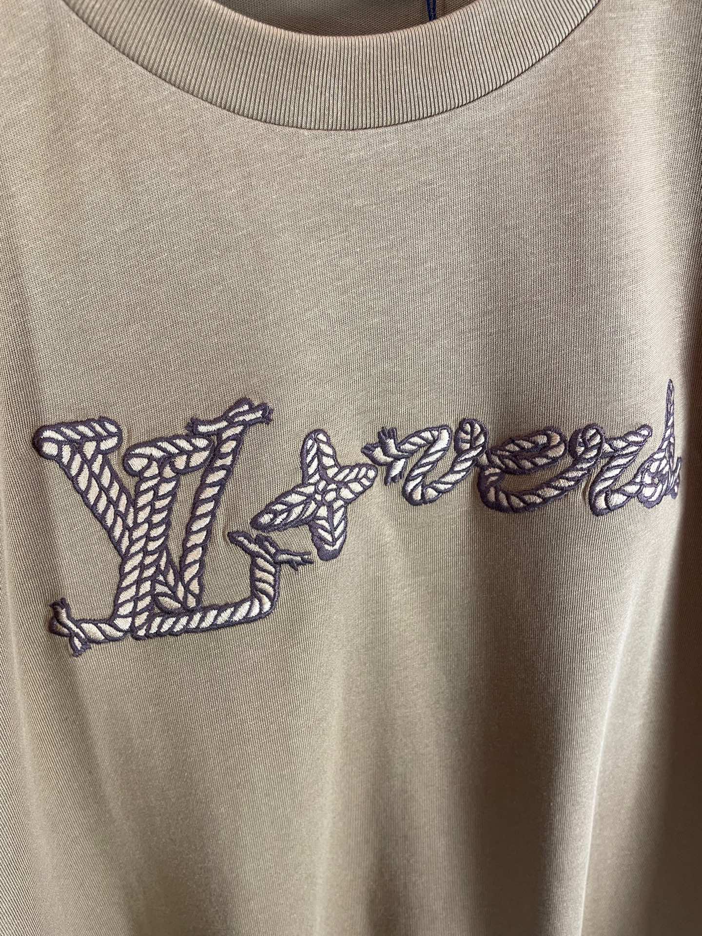 Louis Vuitton Embroidered Signature Cotton T-Shirt（1AFXP1）