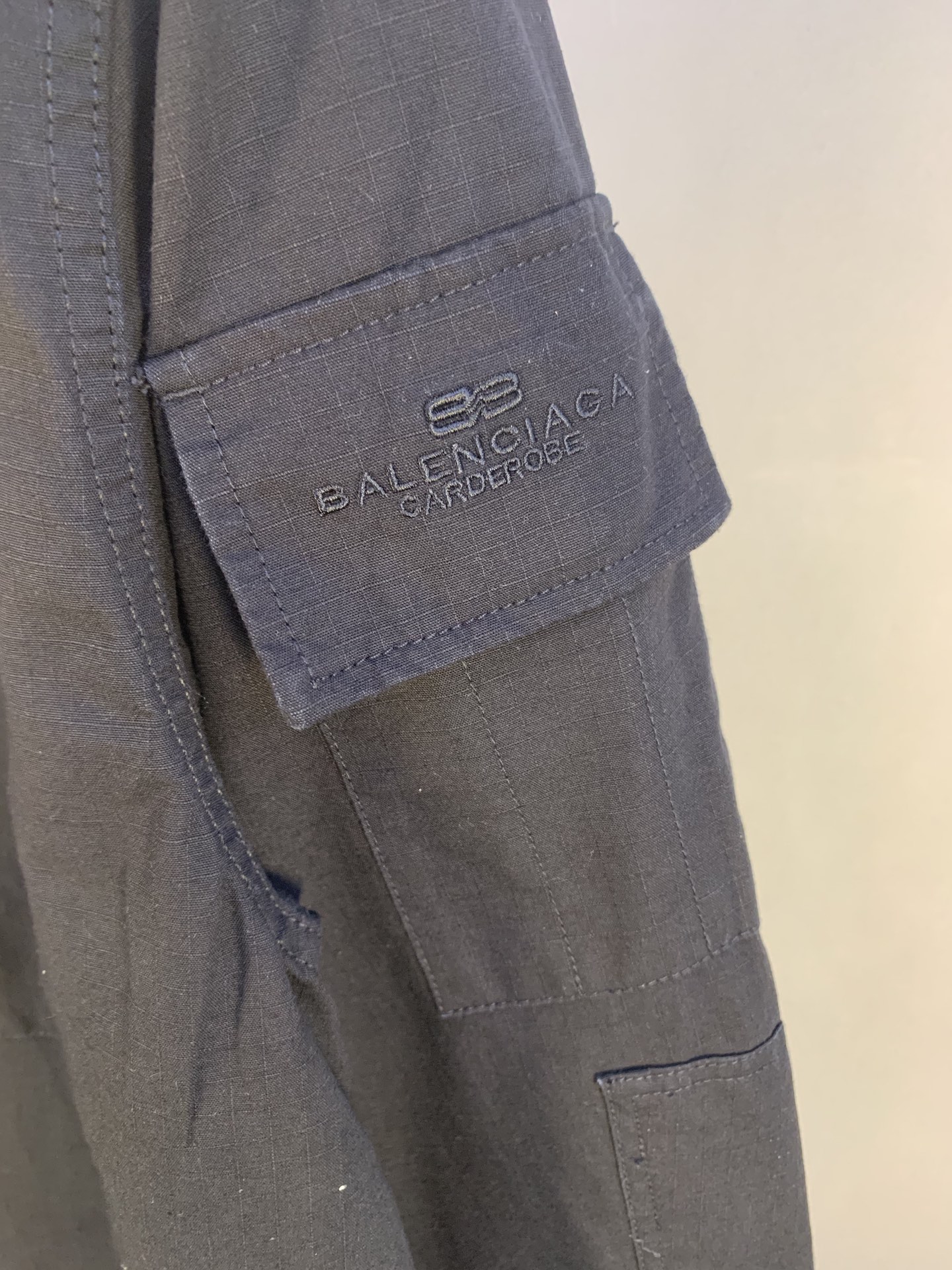 BALENCIAGA Men's Military Shirt "Dark Gray"（814719TQP131140）