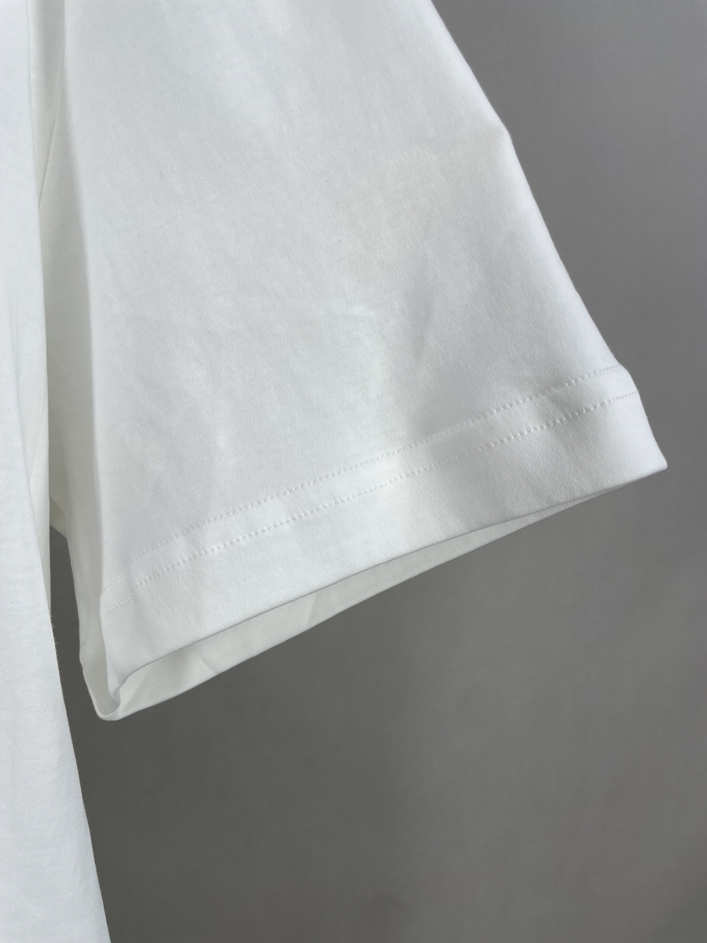 Louis Vuitton T-shirt（1AHIZ6）