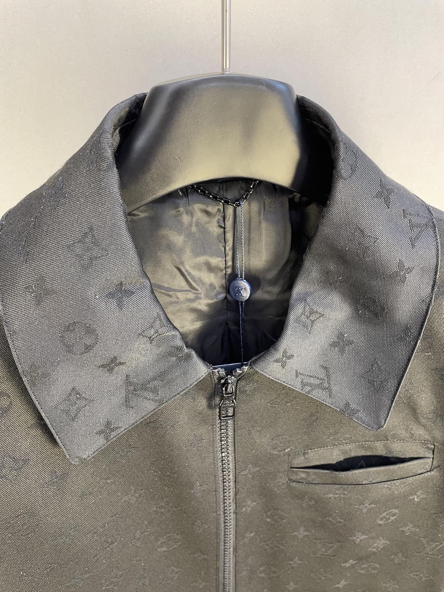 LOUIS VUITTON Jacquard Jet Pocket Blouson（1AFVVD）
