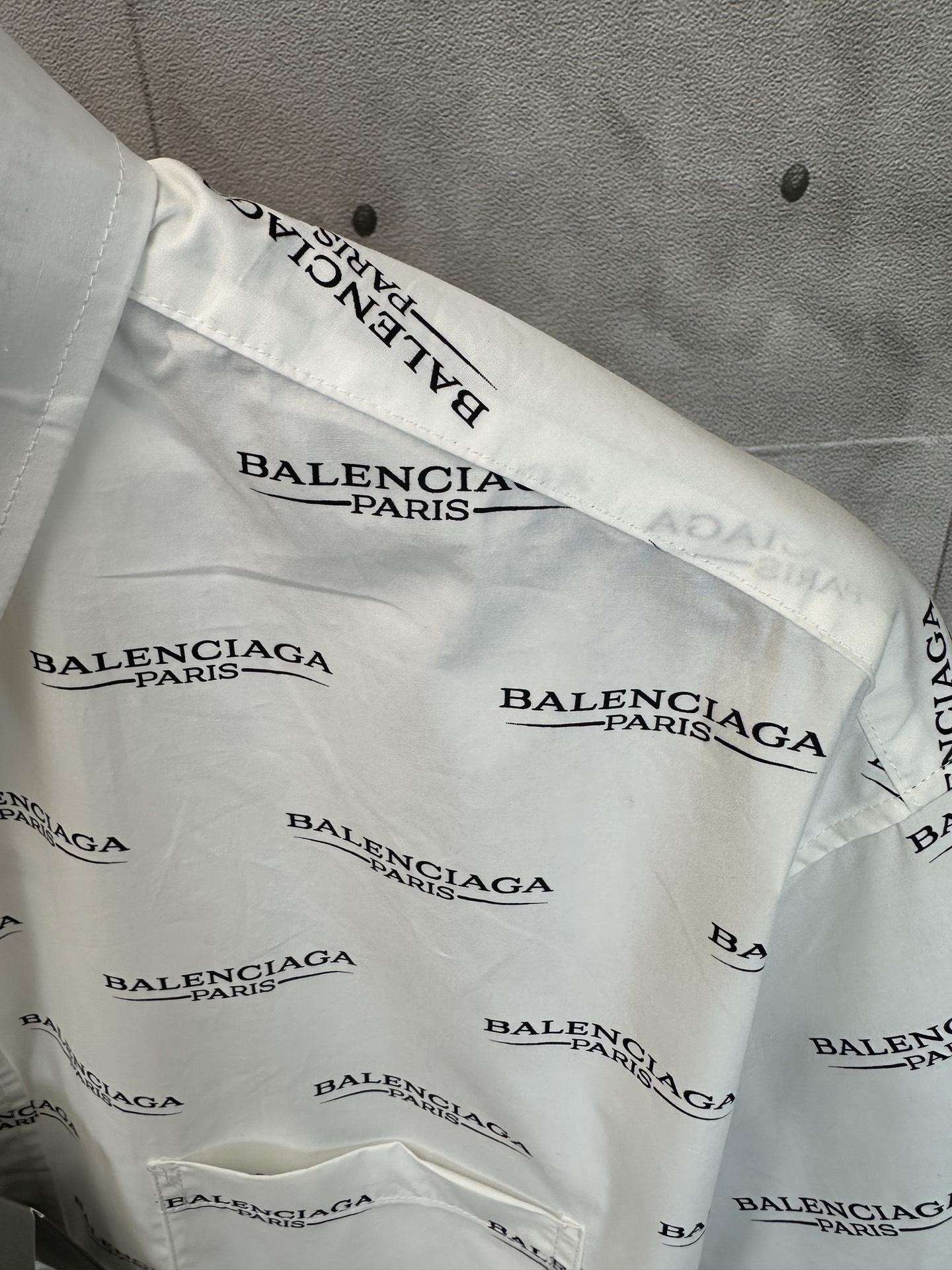 Balenciaga SS LARGE FIT SHIRT（814121TSLA11269）