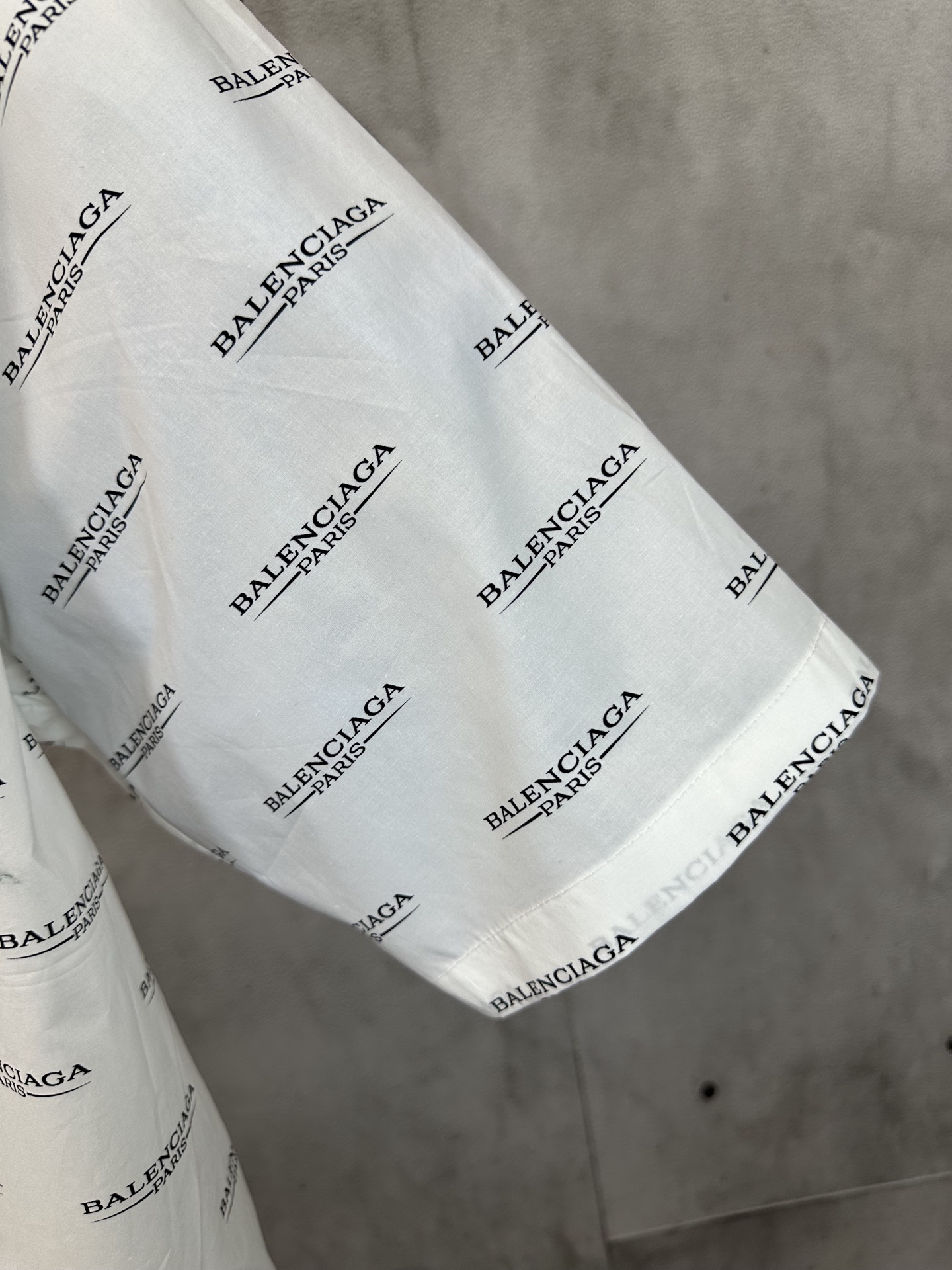 Balenciaga SS LARGE FIT SHIRT（814121TSLA11269）