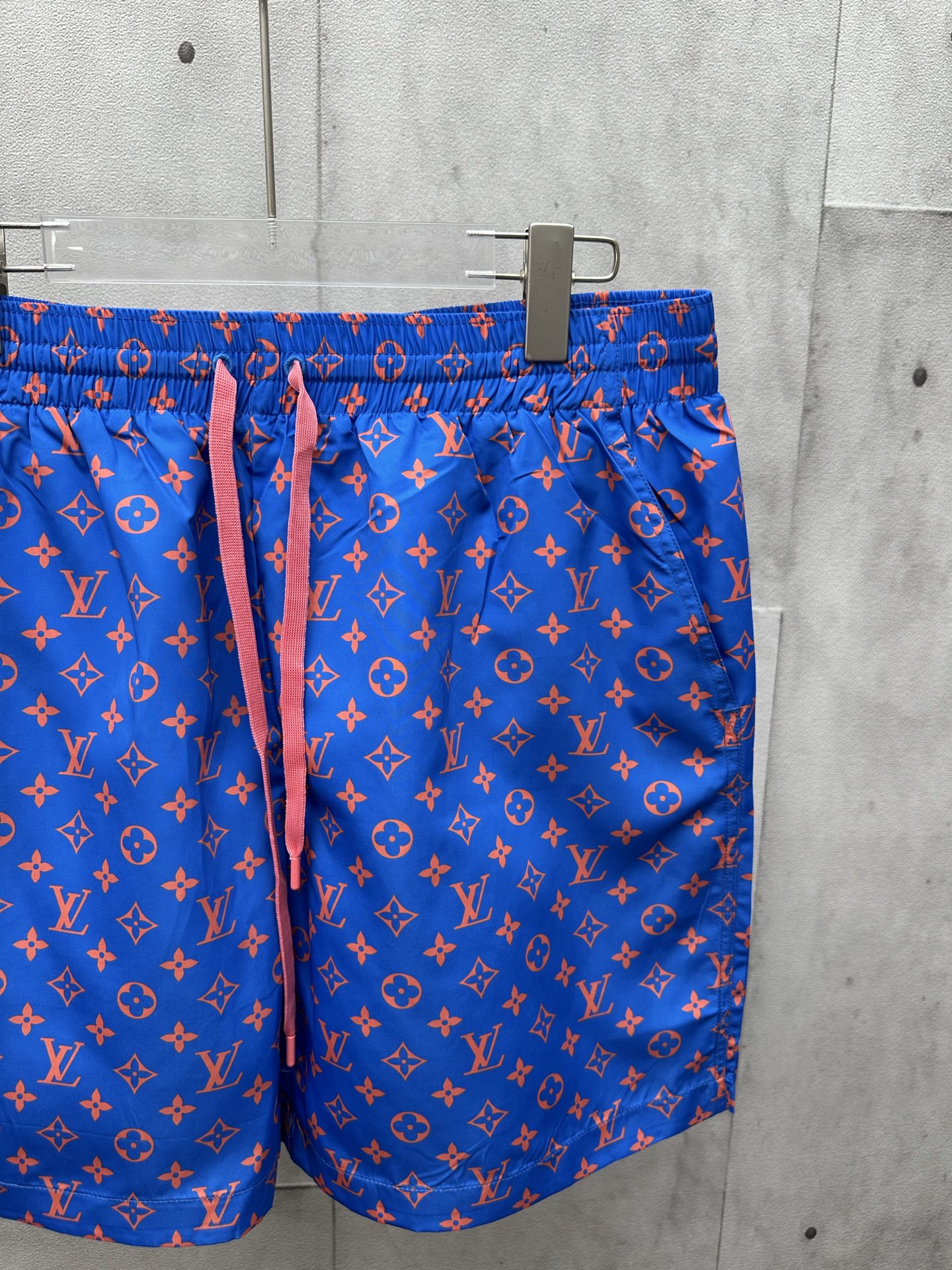 Louis Vuitton LV Monogram Swim Shorts（1AHVZO）