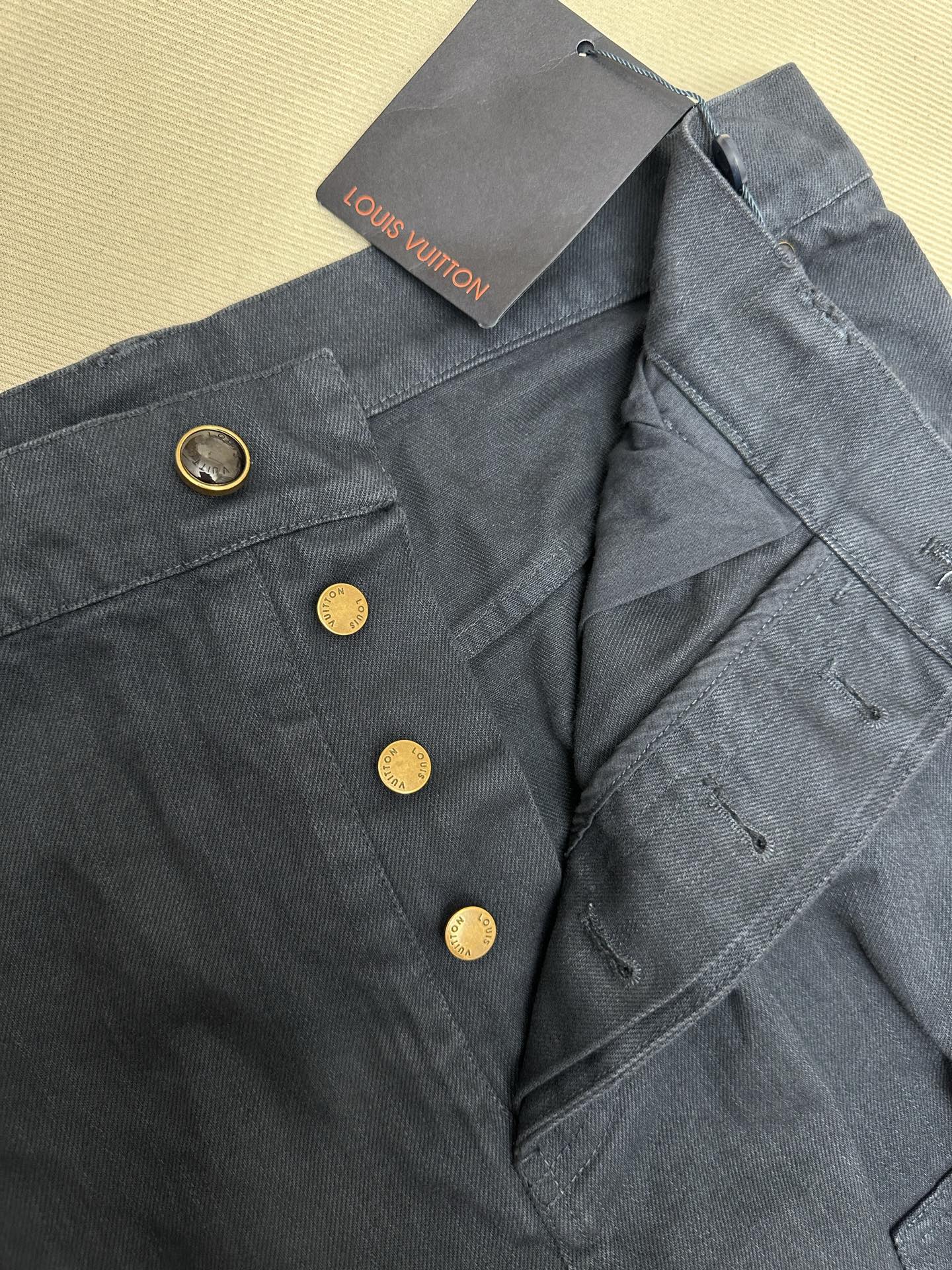 Louis Vuitton Garment-Dyed Denim Carpenter Trousers（1AHVCG）