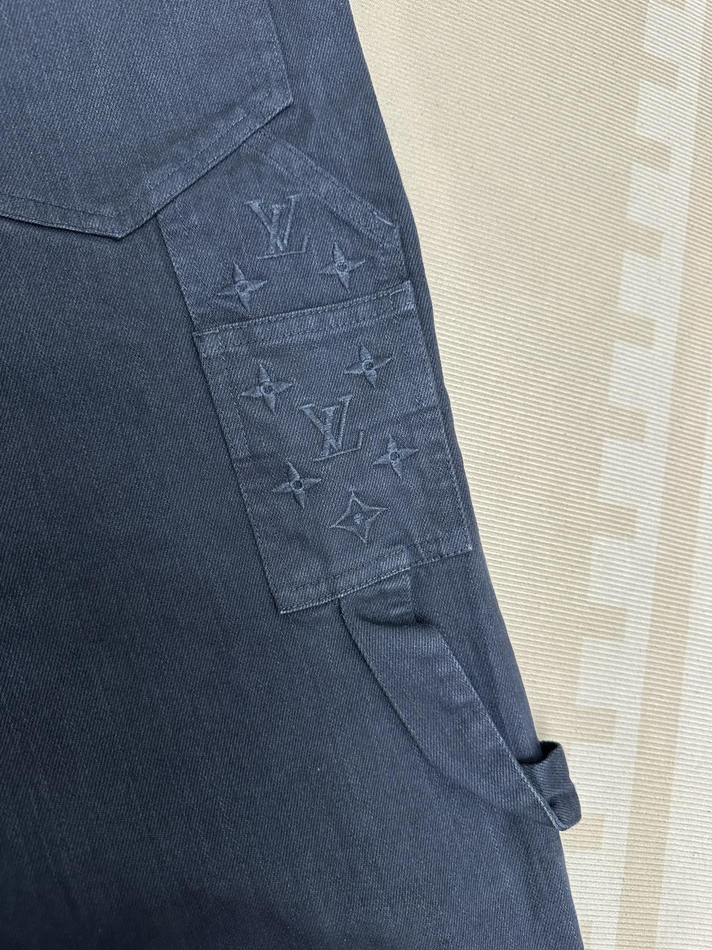 Louis Vuitton Garment-Dyed Denim Carpenter Trousers（1AHVCG）